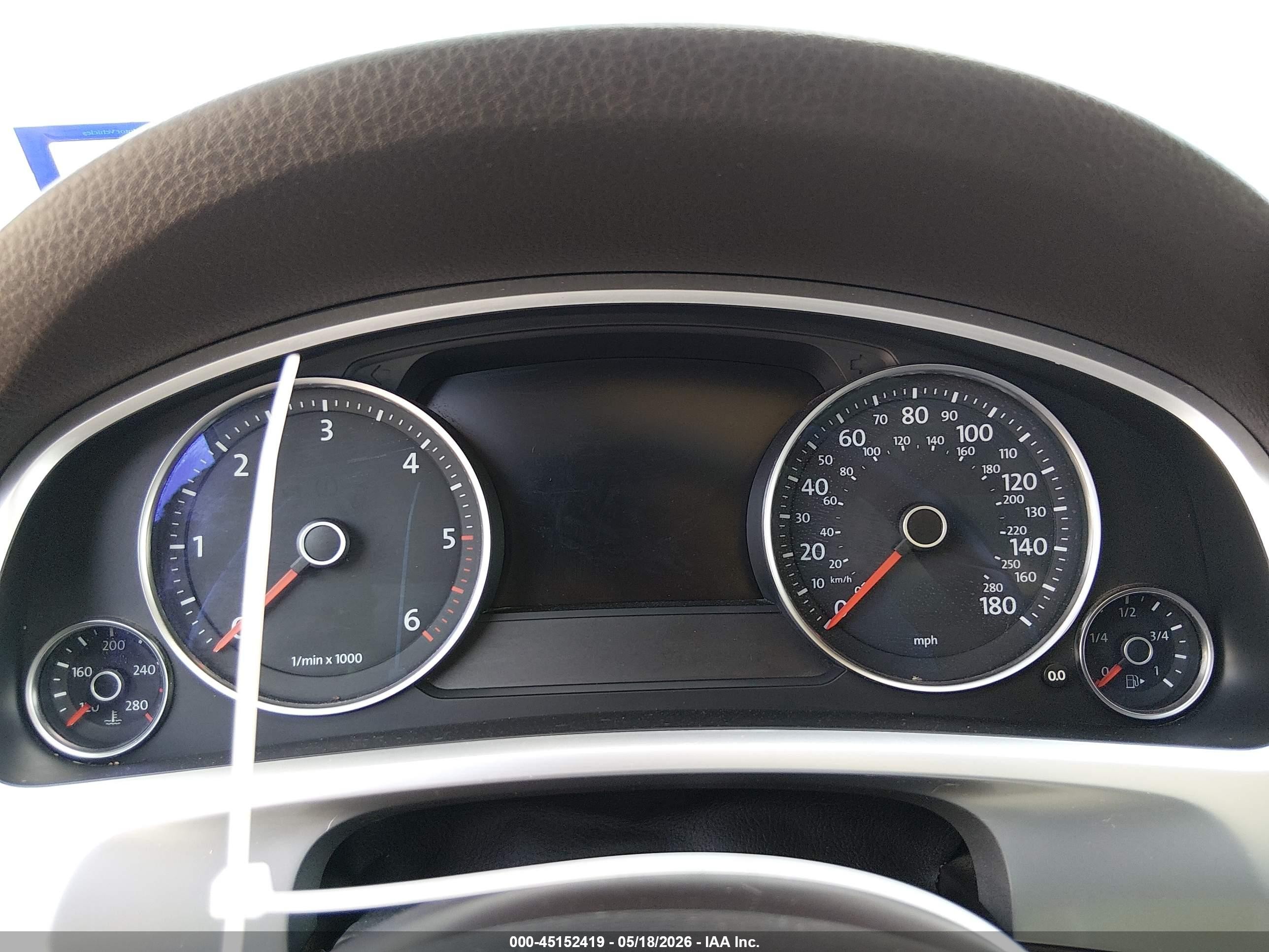 2011 Volkswagen Touareg Tdi Executive Black vin: WVGFK9BP7BD005786