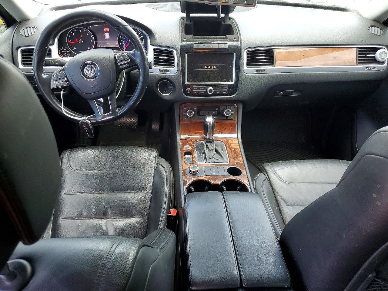 2012 Volkswagen Touareg V6 Tdi Silver vin: WVGFK9BP7CD001805