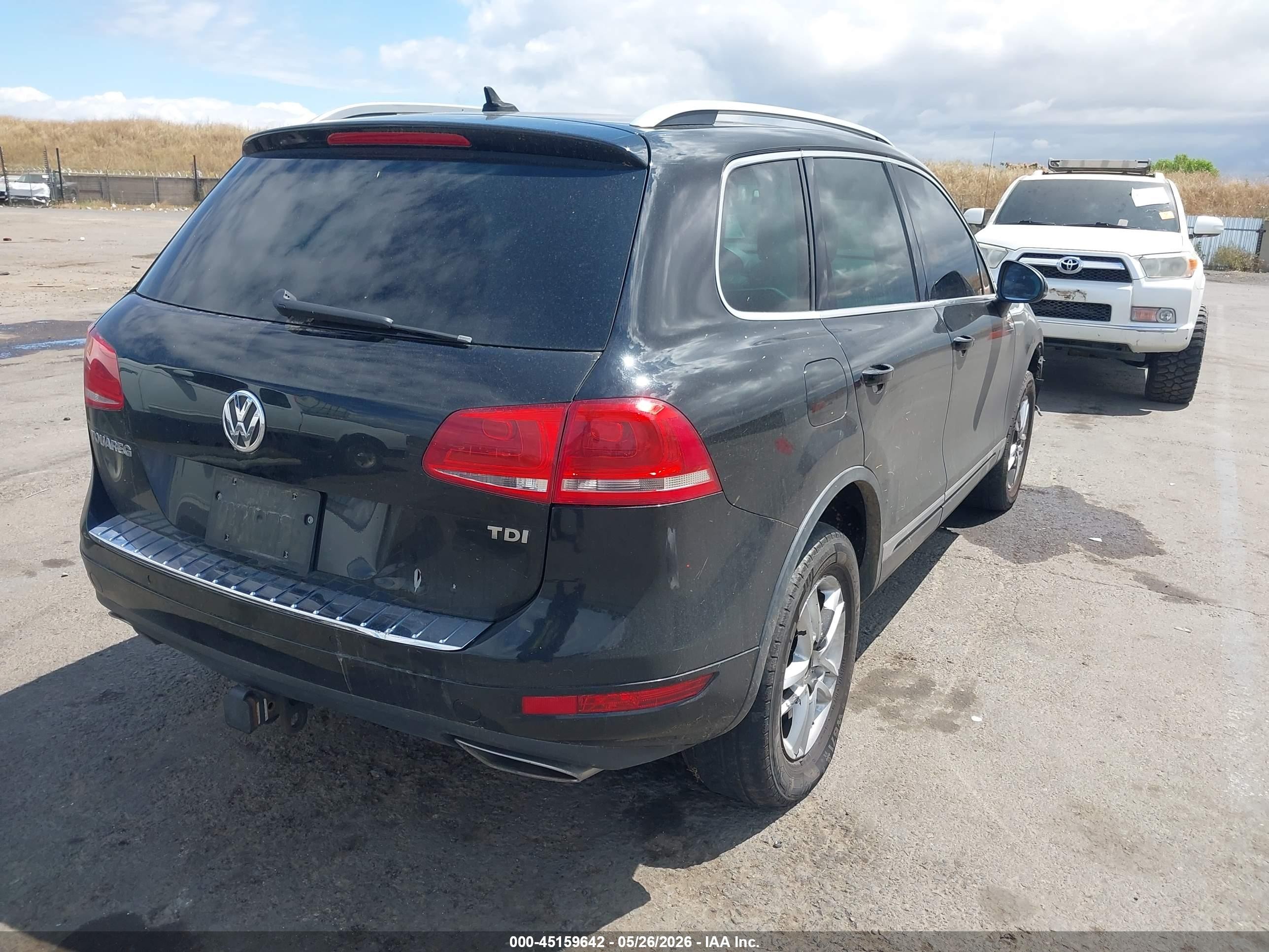 2012 Volkswagen Touareg Tdi Lux Black vin: WVGFK9BP7CD003456