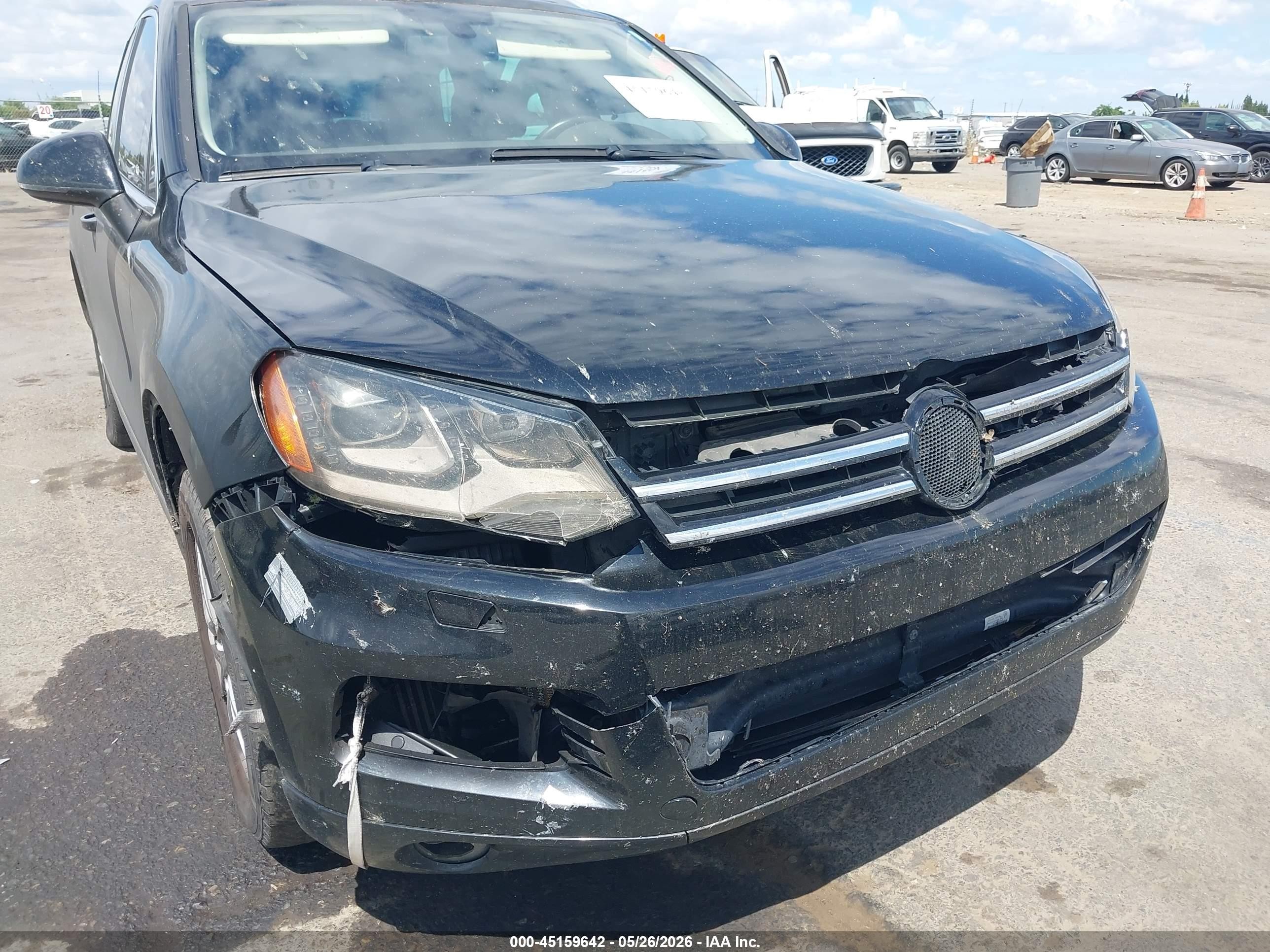 2012 Volkswagen Touareg Tdi Lux Black vin: WVGFK9BP7CD003456
