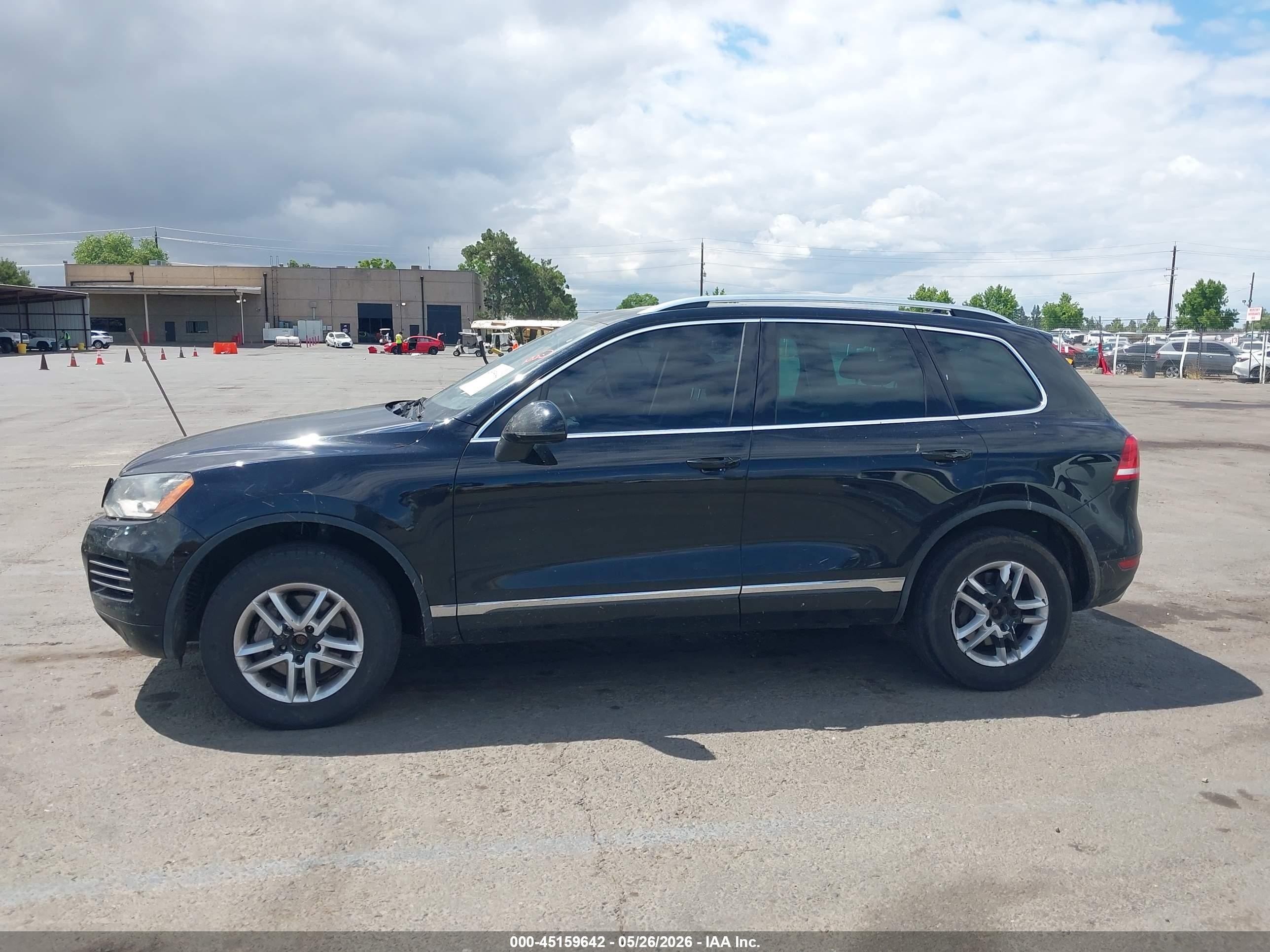 2012 Volkswagen Touareg Tdi Lux Black vin: WVGFK9BP7CD003456
