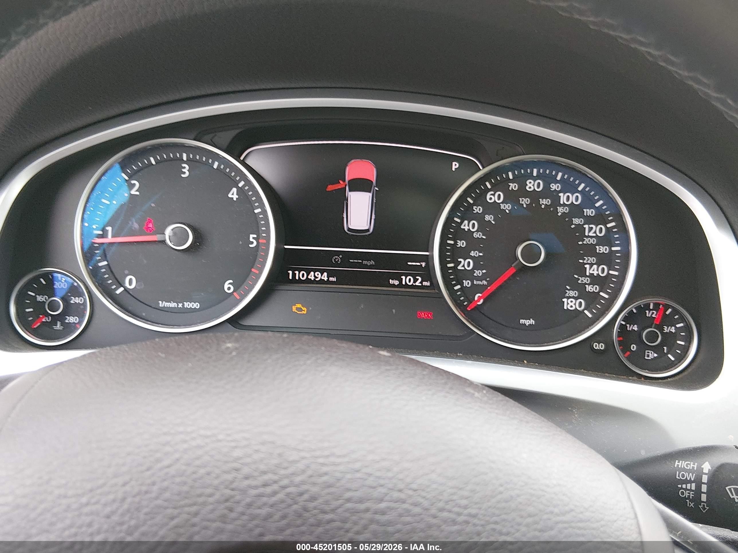 2011 Volkswagen Touareg Tdi Lux Beige vin: WVGFK9BP9BD003912