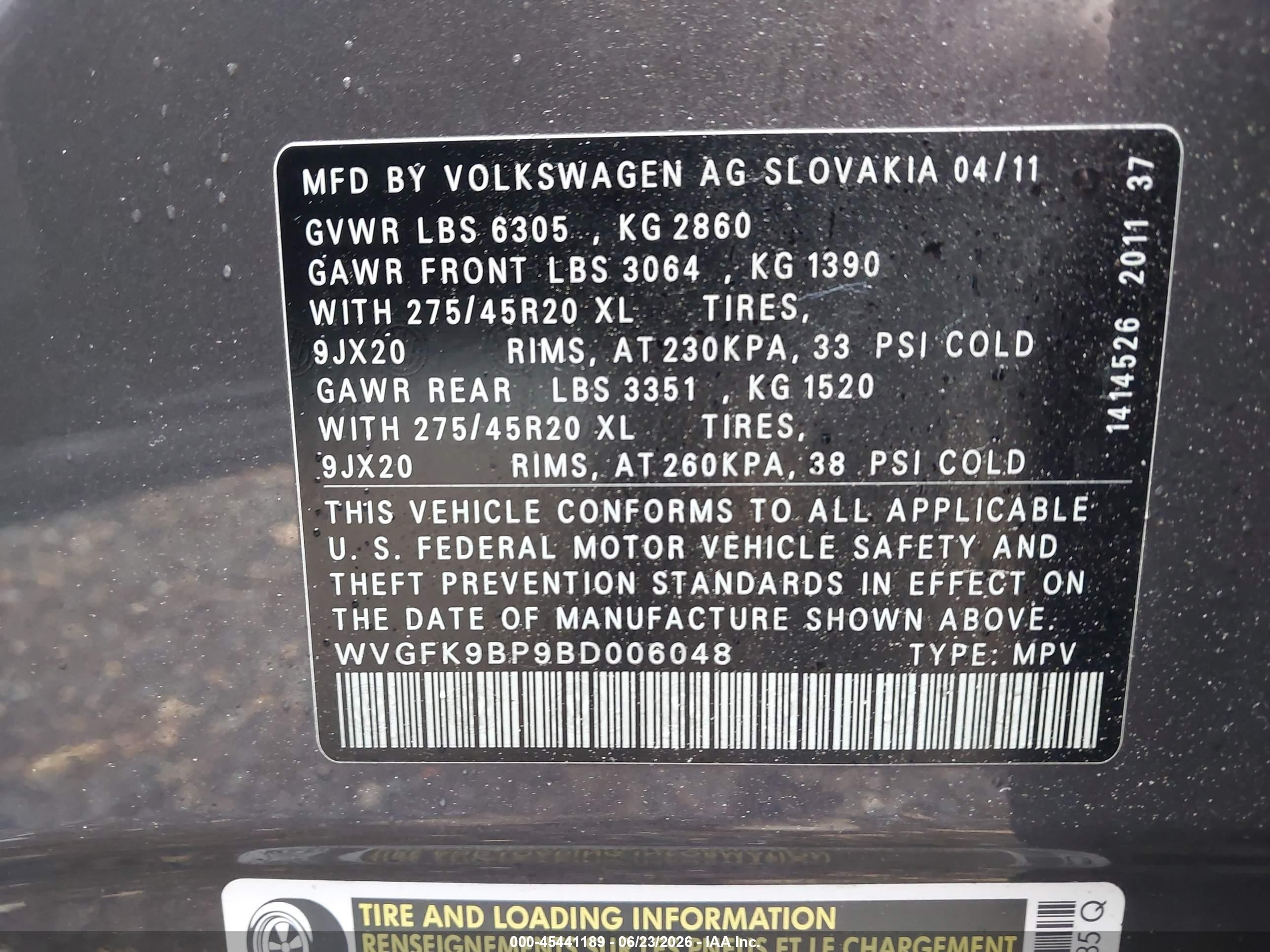 2011 Volkswagen Touareg Tdi Executive Gray vin: WVGFK9BP9BD006048