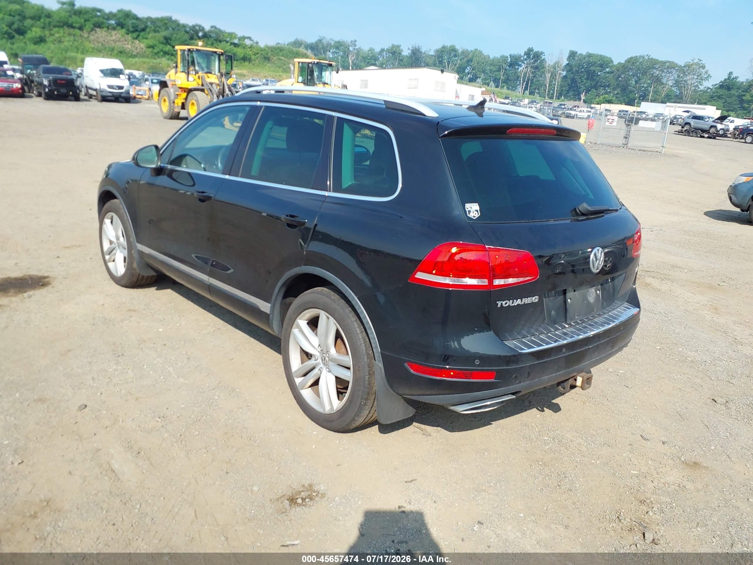 2012 Volkswagen Touareg Tdi Executive Черный vin: WVGFK9BPXCD000292