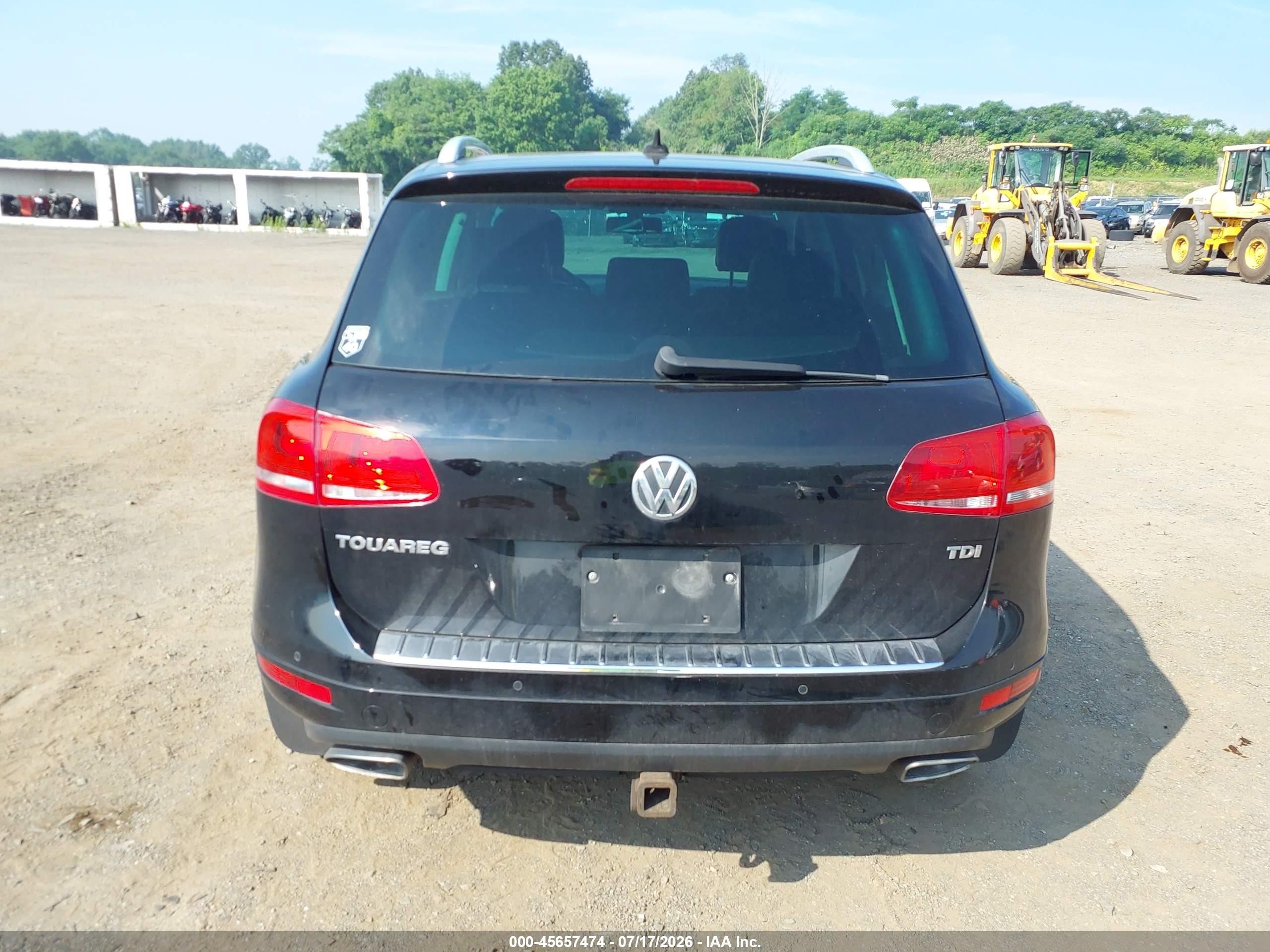 2012 Volkswagen Touareg Tdi Executive Черный vin: WVGFK9BPXCD000292