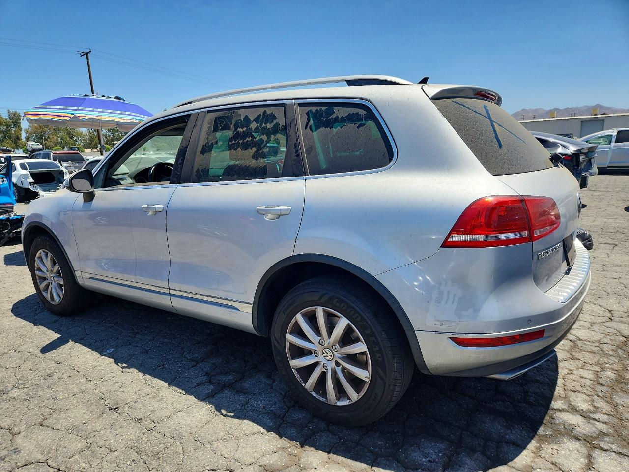 2012 Volkswagen Touareg V6 Tdi Silver vin: WVGFK9BPXCD004486
