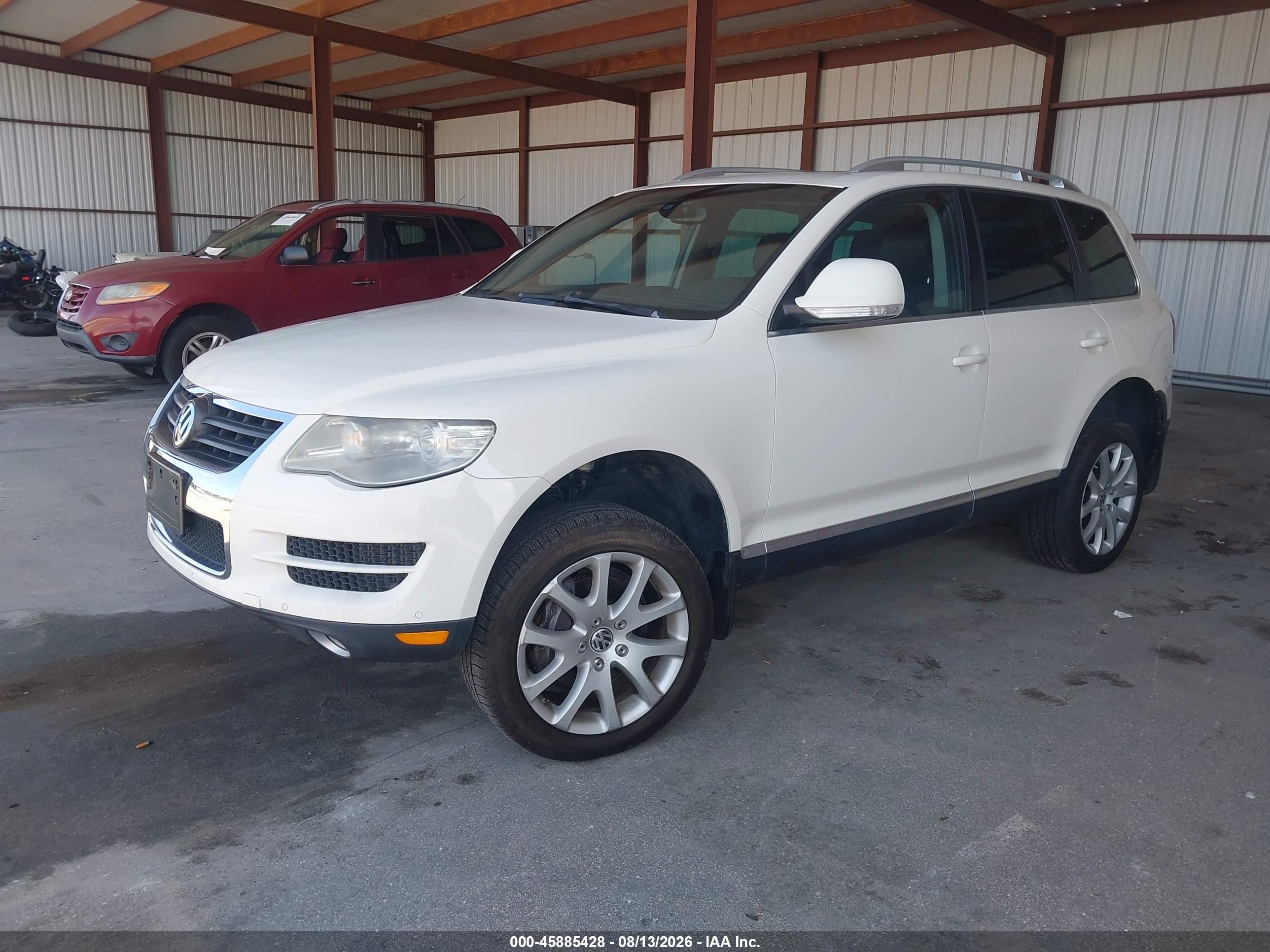 2009 Volkswagen Touareg 2 V6 Tdi White vin: WVGFM77L89D035068