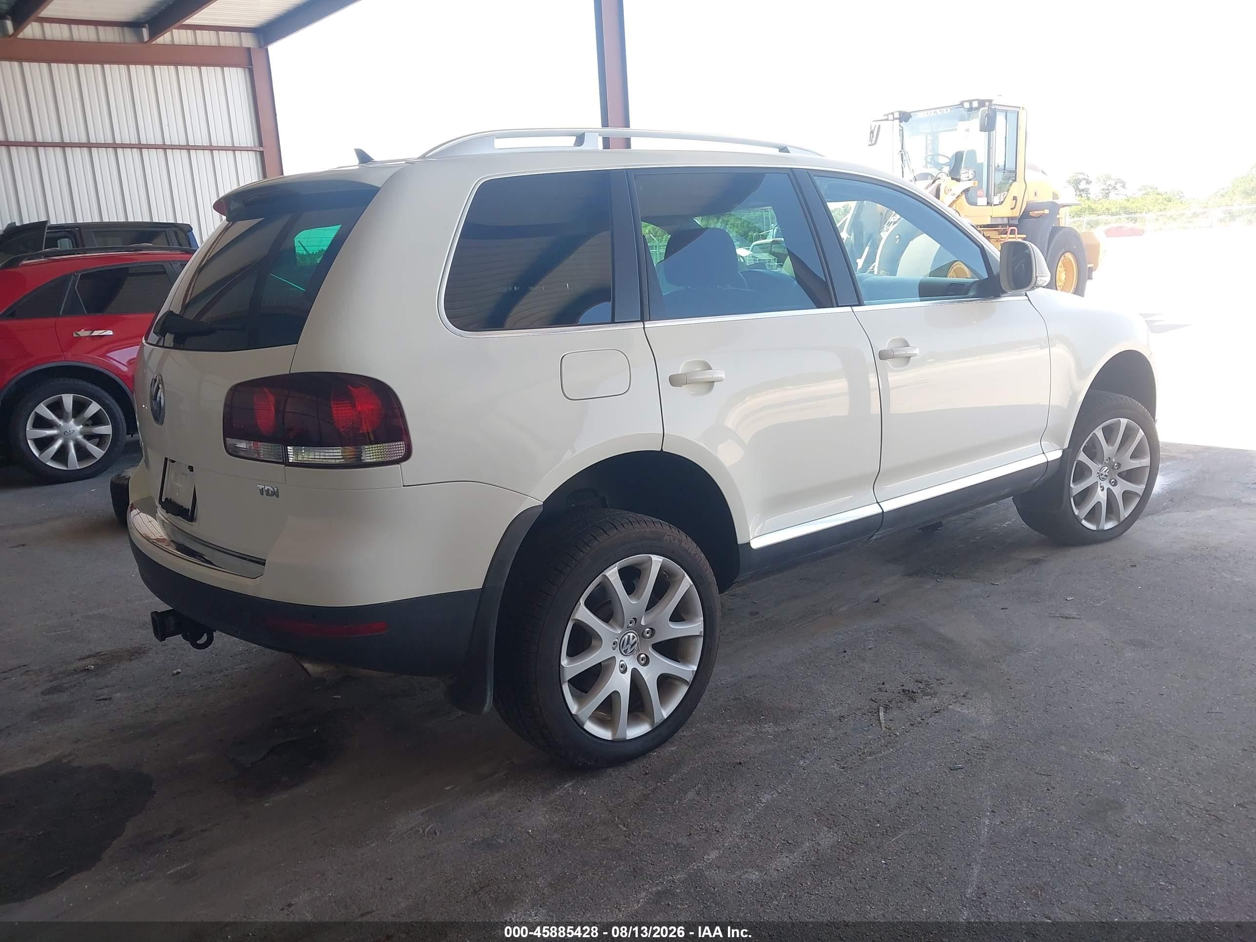 2009 Volkswagen Touareg 2 V6 Tdi White vin: WVGFM77L89D035068