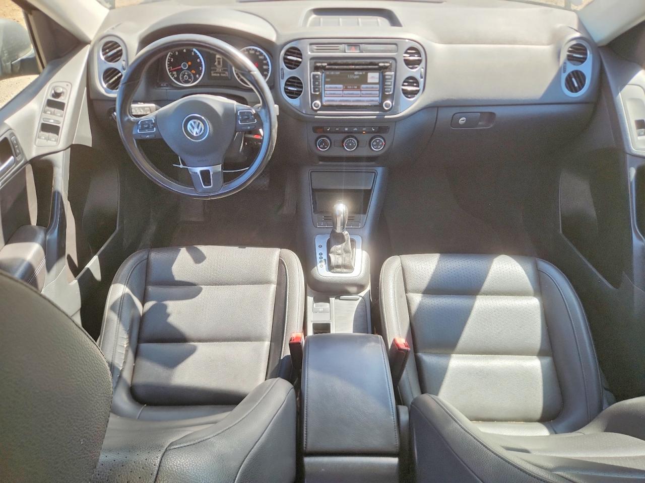 2014 Volkswagen Tiguan S Серый vin: WVGHV3AX8EW561354