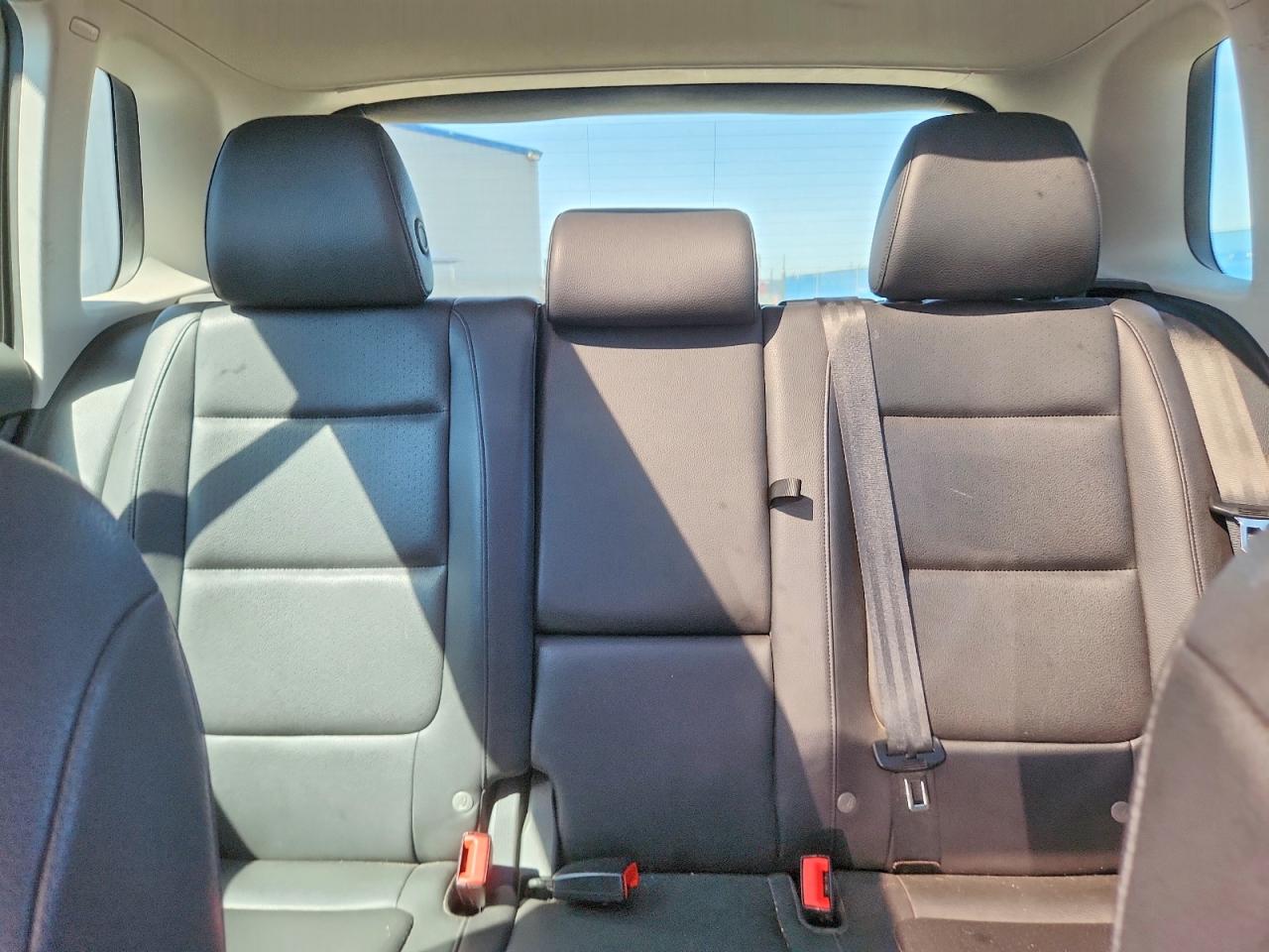 2014 Volkswagen Tiguan S Серый vin: WVGHV3AX8EW561354