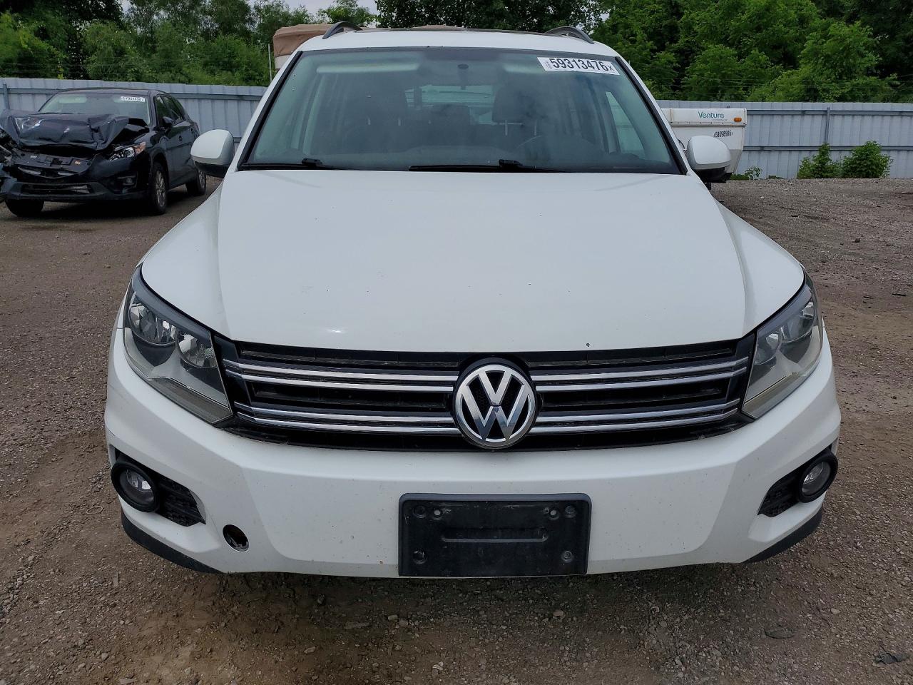 2015 Volkswagen Tiguan S White vin: WVGHV7AX0FW529992