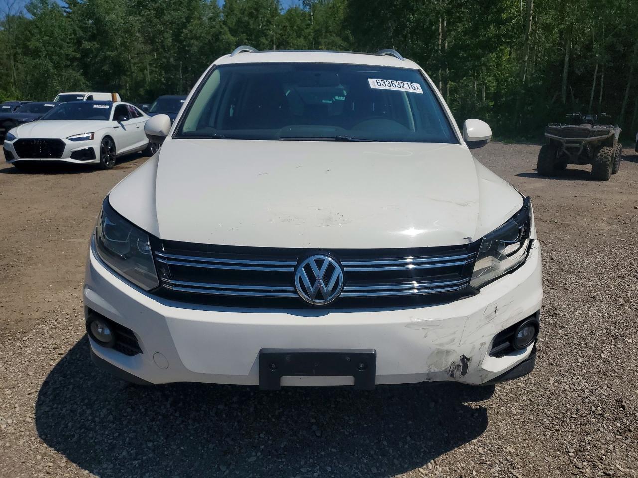 2013 Volkswagen Tiguan S White vin: WVGHV7AX6DW522753