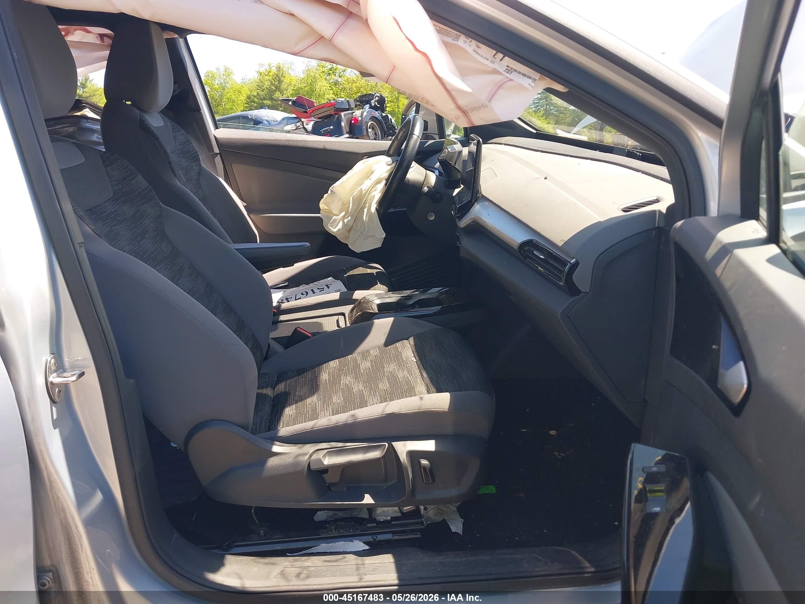 2021 Volkswagen Id.4 Awd Pro Silver vin: WVGJNPE23MP062865