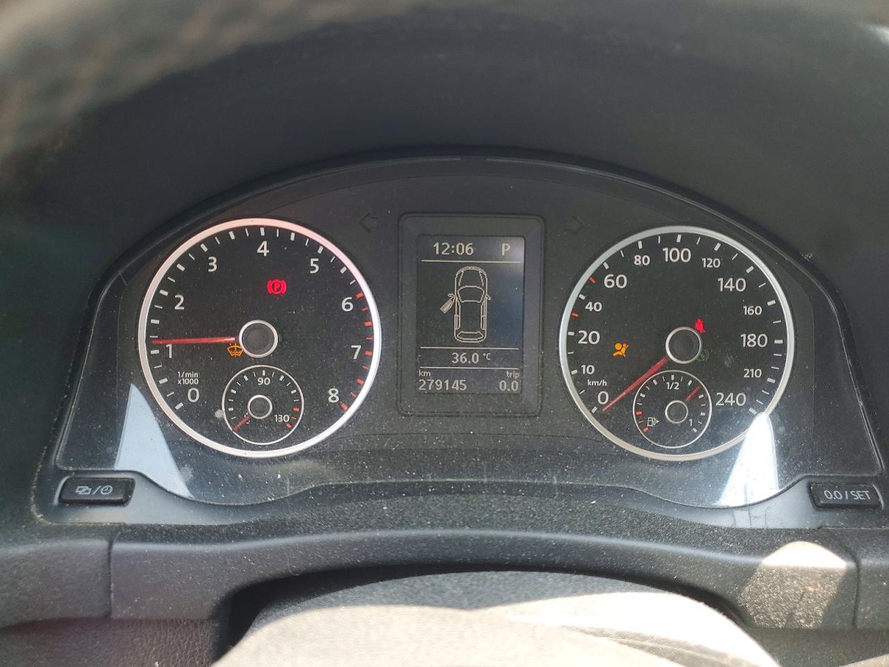2014 Volkswagen Tiguan S White vin: WVGJV3AX2EW524432
