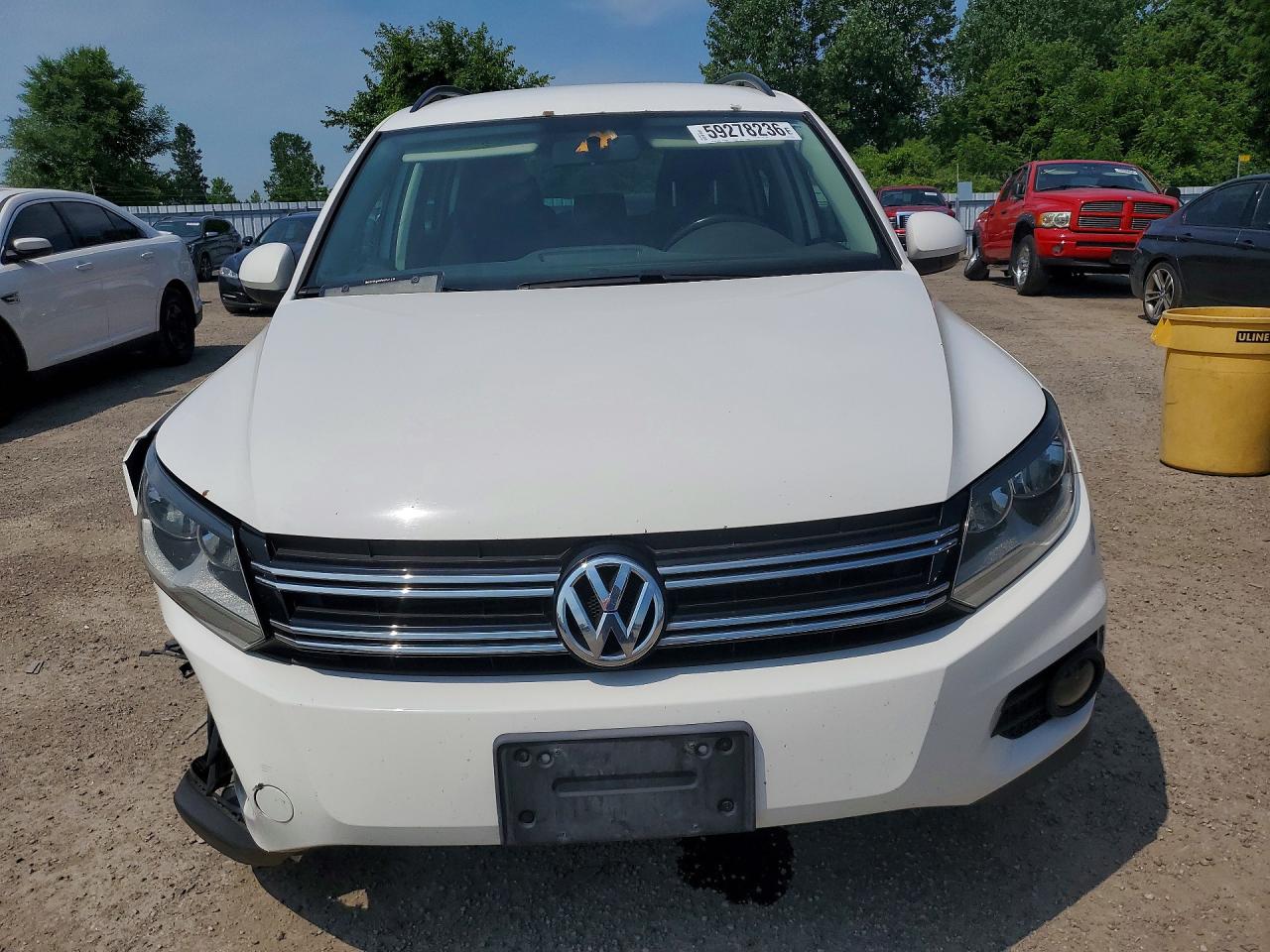 2014 Volkswagen Tiguan S White vin: WVGJV3AX2EW524432