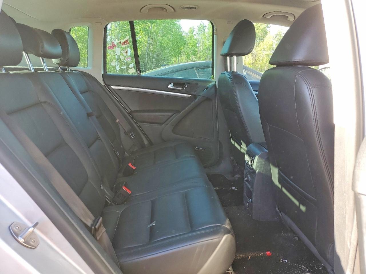 2013 Volkswagen Tiguan S Silver vin: WVGJV3AX3DW591622