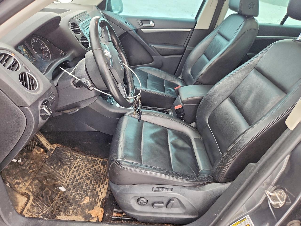 2013 Volkswagen Tiguan S Gray vin: WVGJV3AX5DW610400