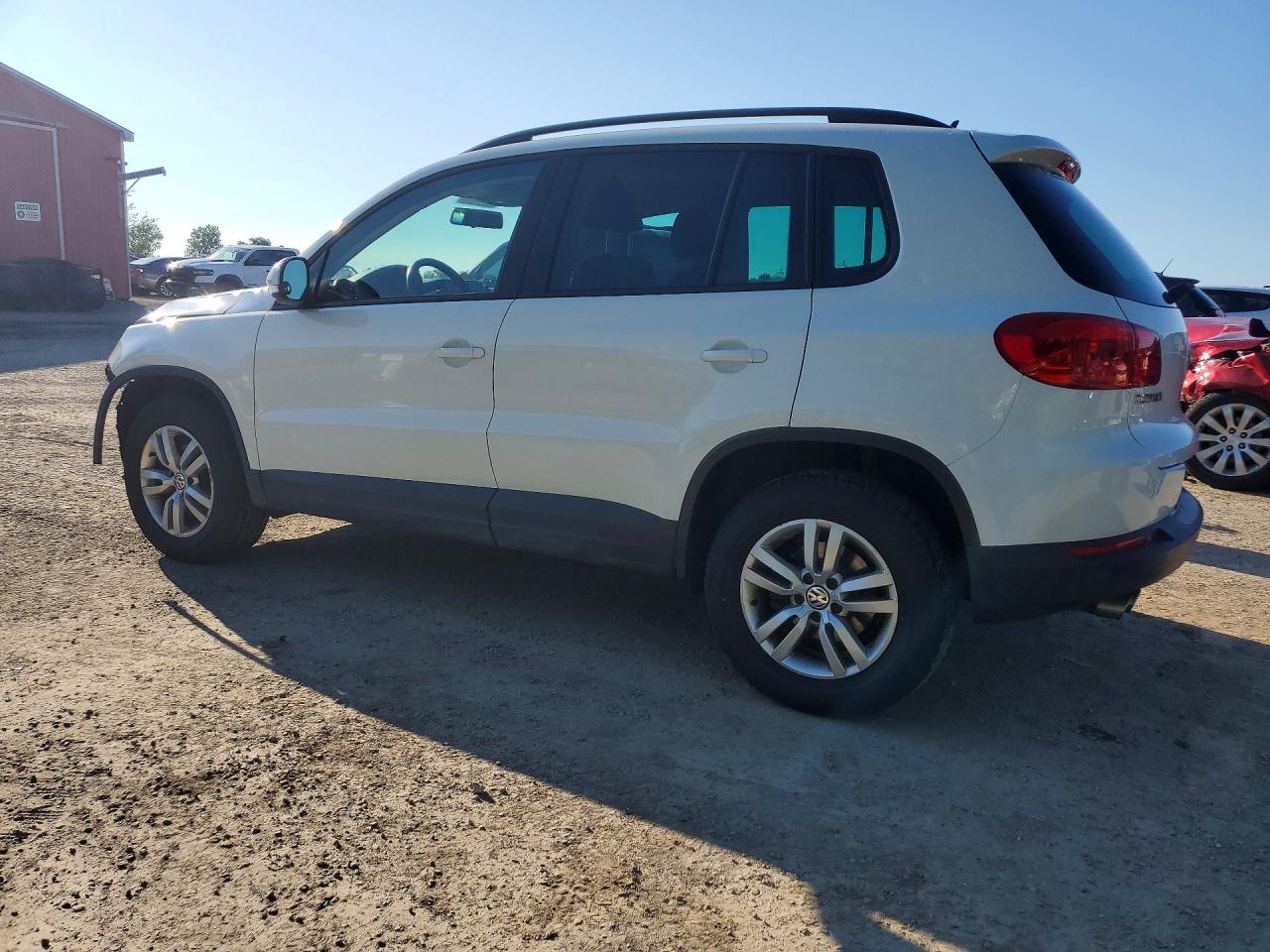 2014 Volkswagen Tiguan S White vin: WVGJV3AX9EW593375