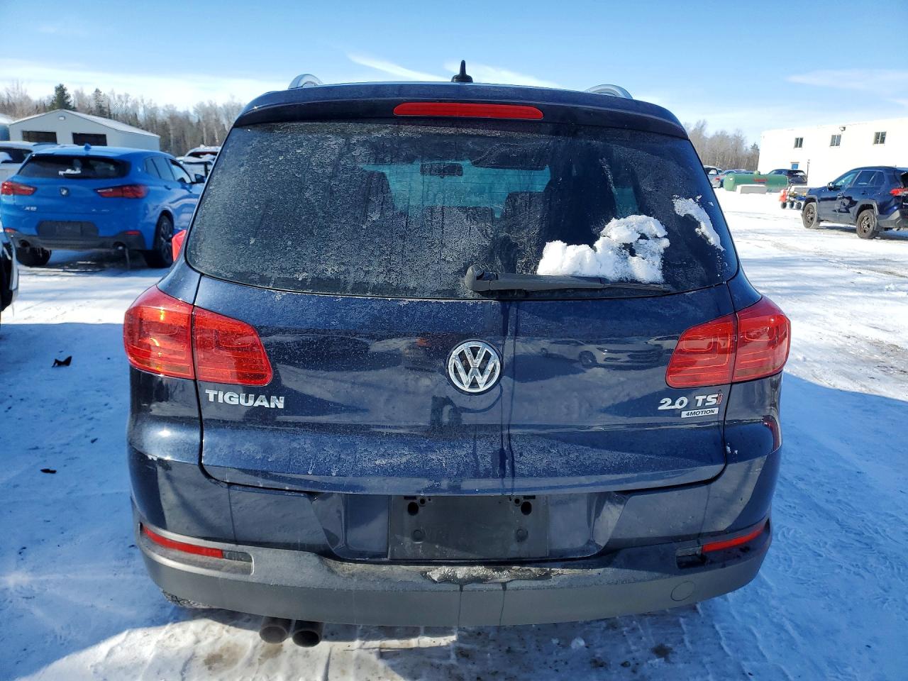2015 Volkswagen Tiguan S Синий vin: WVGJV7AX1FW553557
