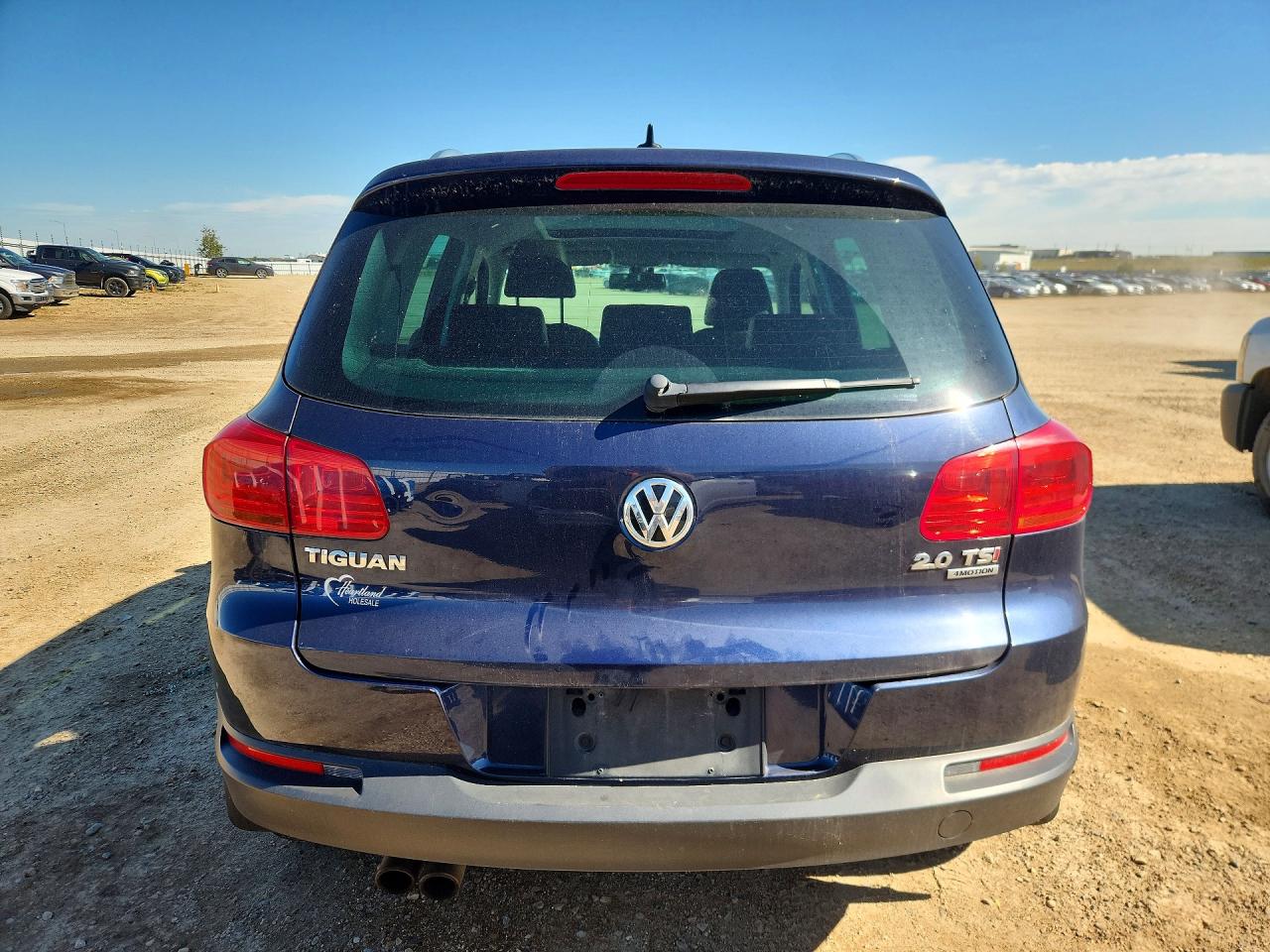 2015 Volkswagen Tiguan S Blue vin: WVGJV7AX1FW568608