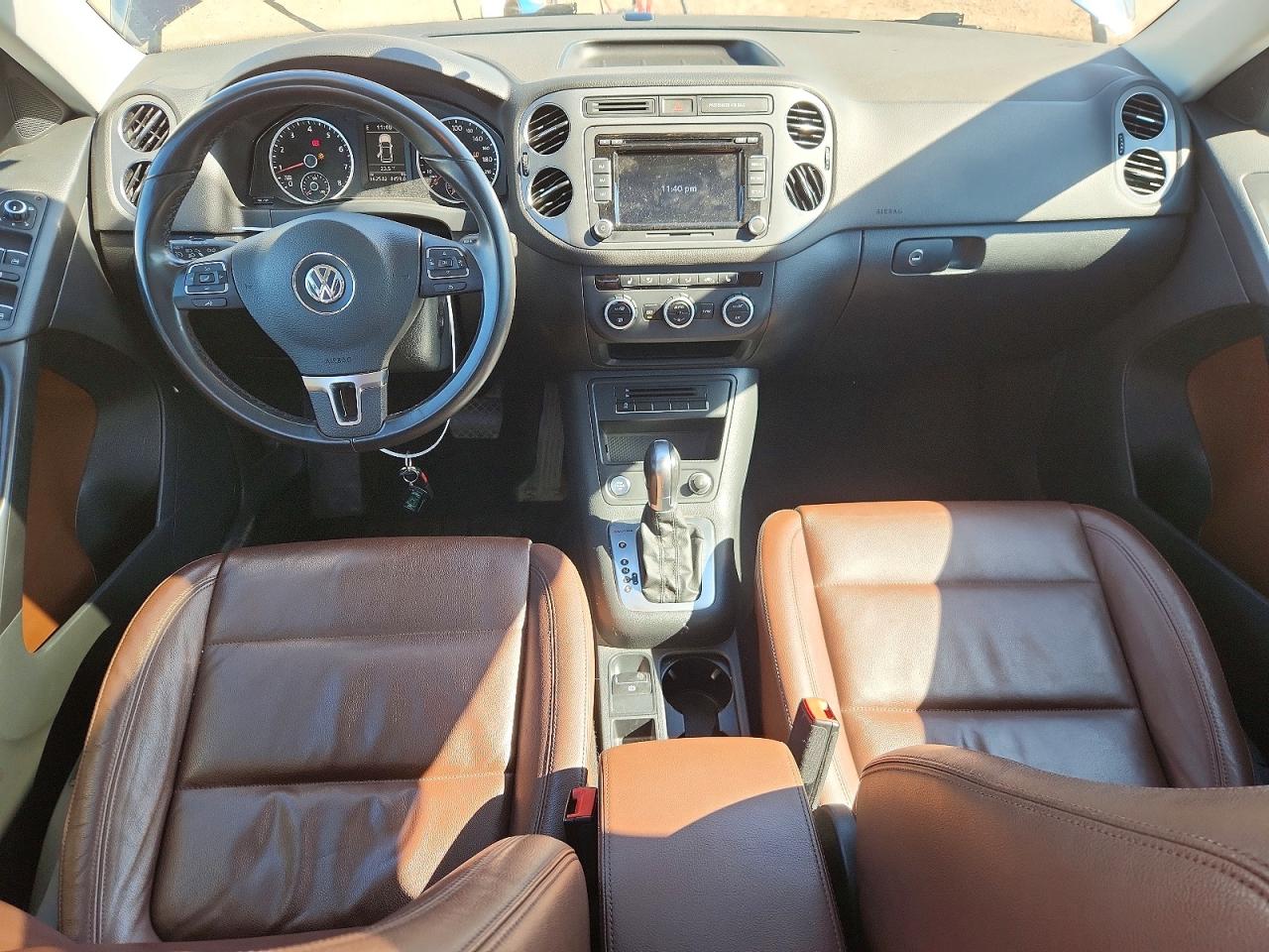 2015 Volkswagen Tiguan S Blue vin: WVGJV7AX1FW568608