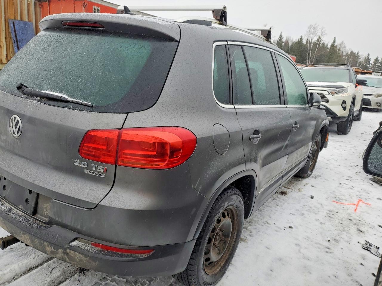2015 Volkswagen Tiguan S Charcoal vin: WVGJV7AX2FW521927