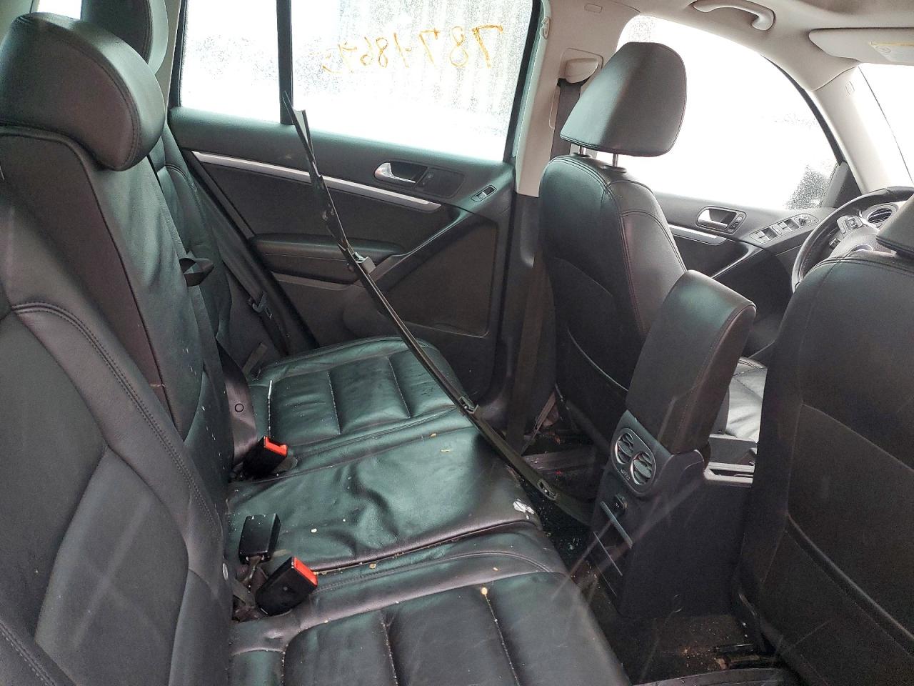 2015 Volkswagen Tiguan S Charcoal vin: WVGJV7AX2FW521927