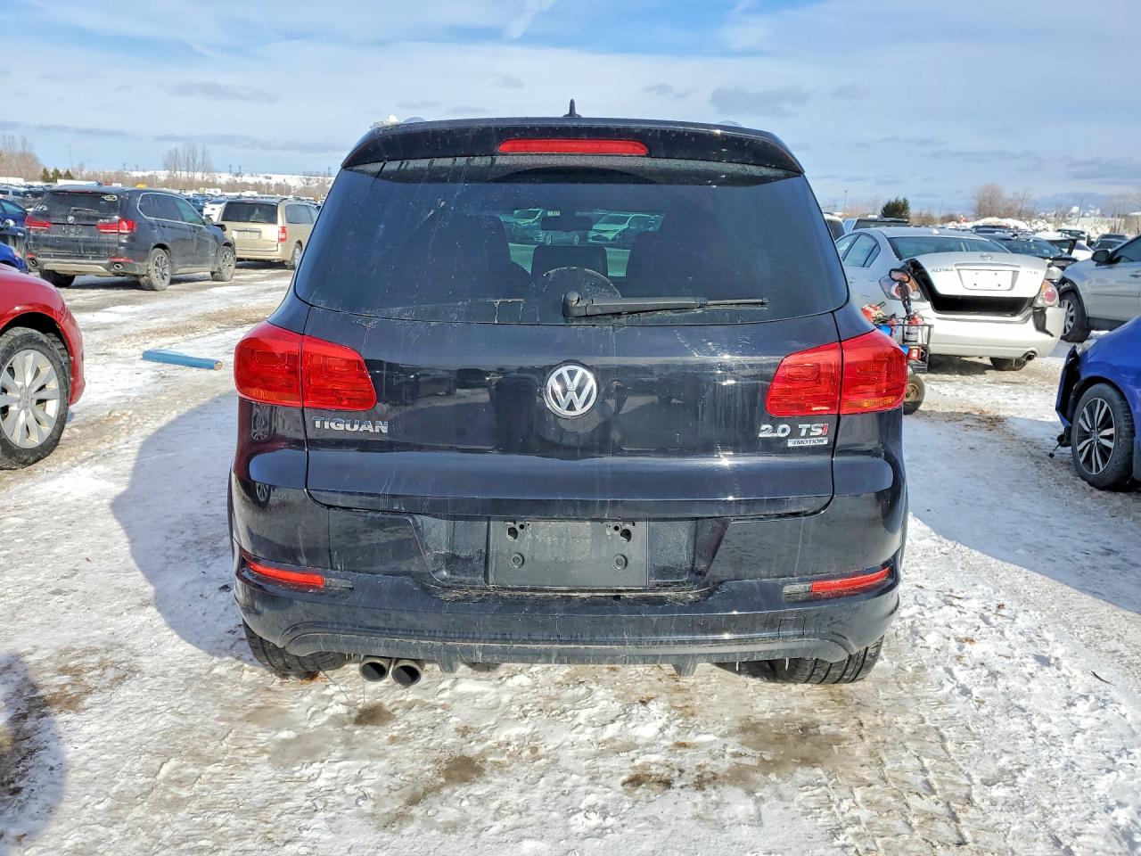 2015 Volkswagen Tiguan S Black vin: WVGJV7AX2FW612941