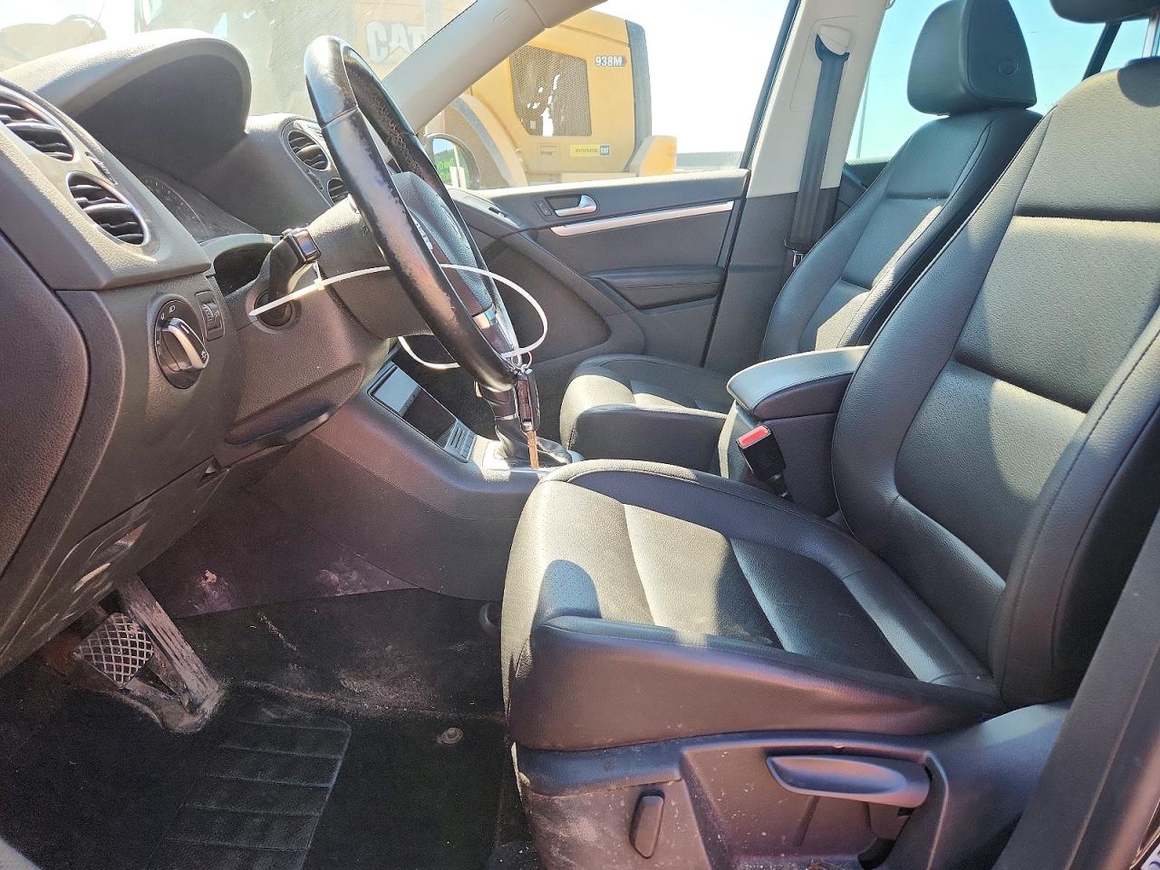 2015 Volkswagen Tiguan S Black vin: WVGJV7AX3FW548361