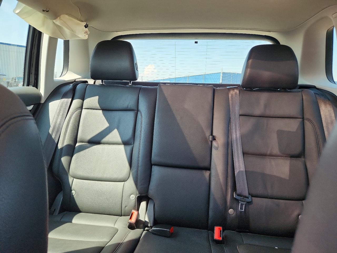 2013 Volkswagen Tiguan S Черный vin: WVGJV7AX6DW524682