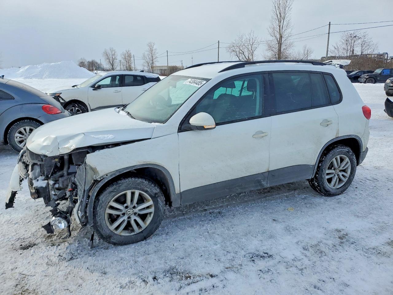 2015 Volkswagen Tiguan S White vin: WVGJV7AX6FW528539