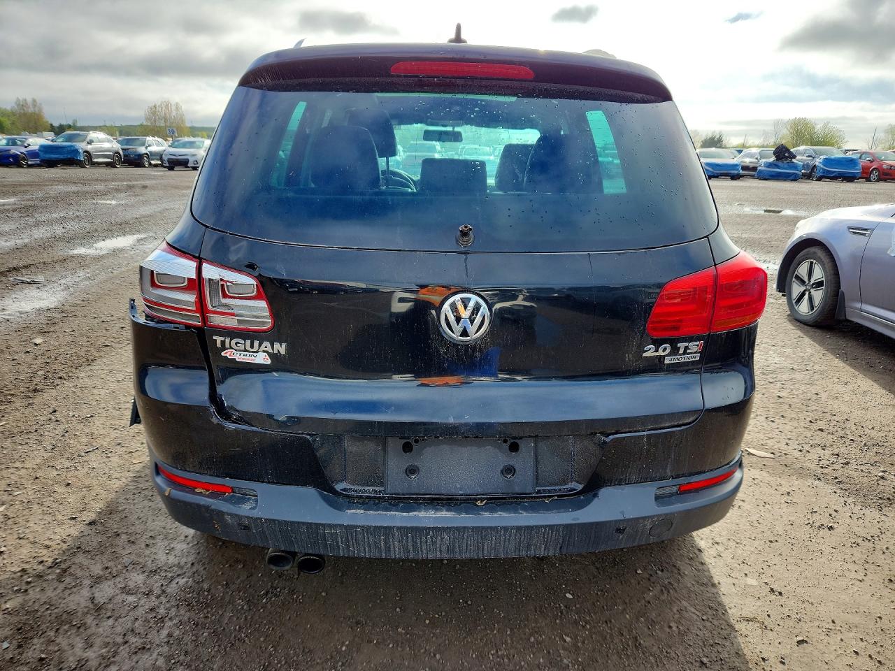 2015 Volkswagen Tiguan S Black vin: WVGJV7AX6FW600629