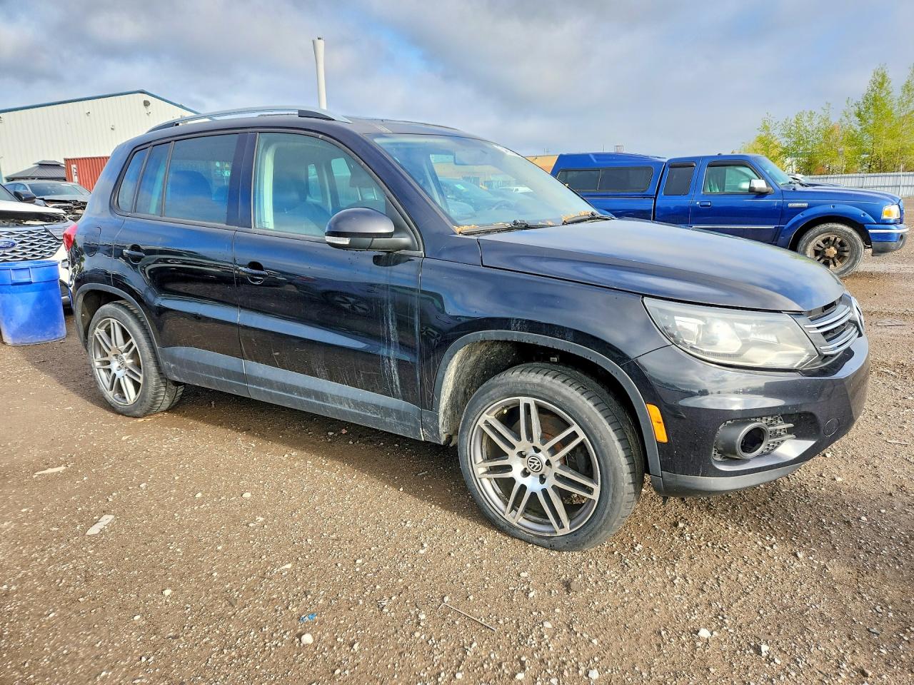 2015 Volkswagen Tiguan S Black vin: WVGJV7AX6FW600629