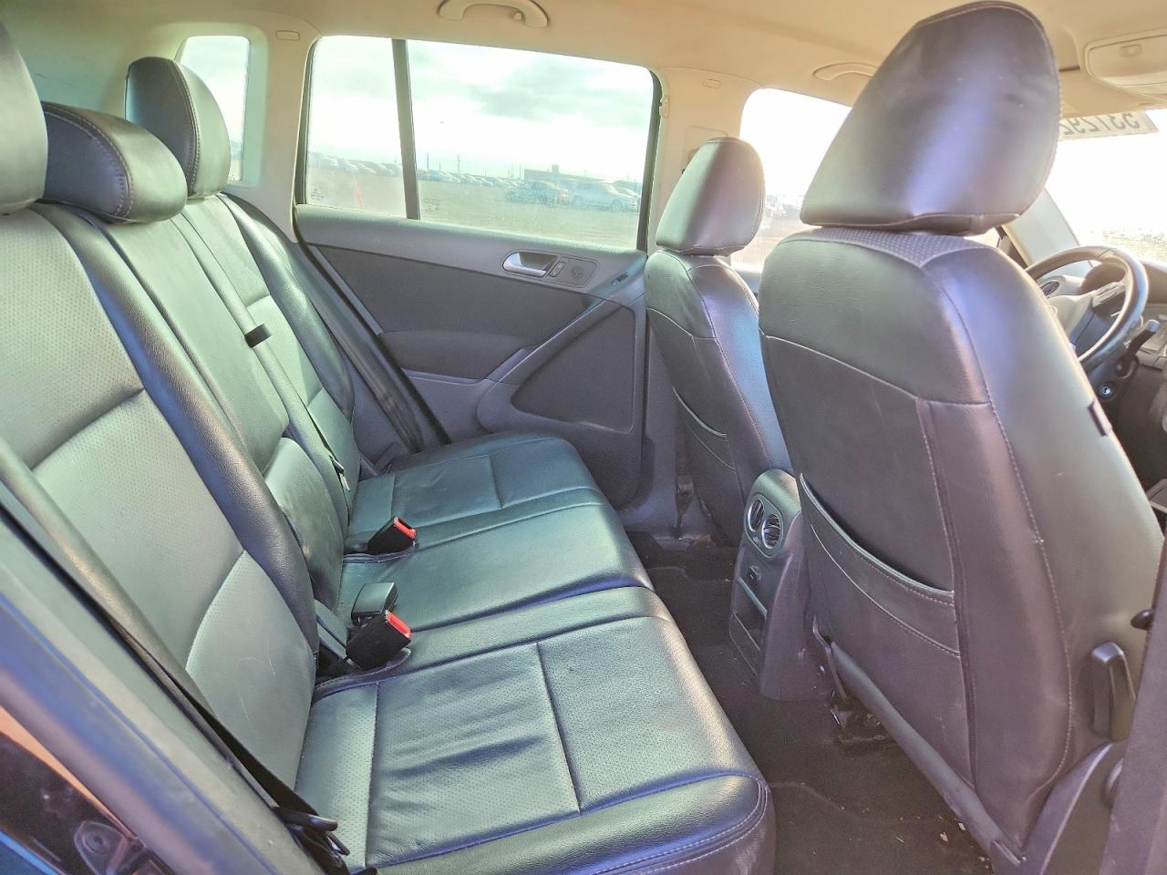 2014 Volkswagen Tiguan S Black vin: WVGKV3AX8EW619274