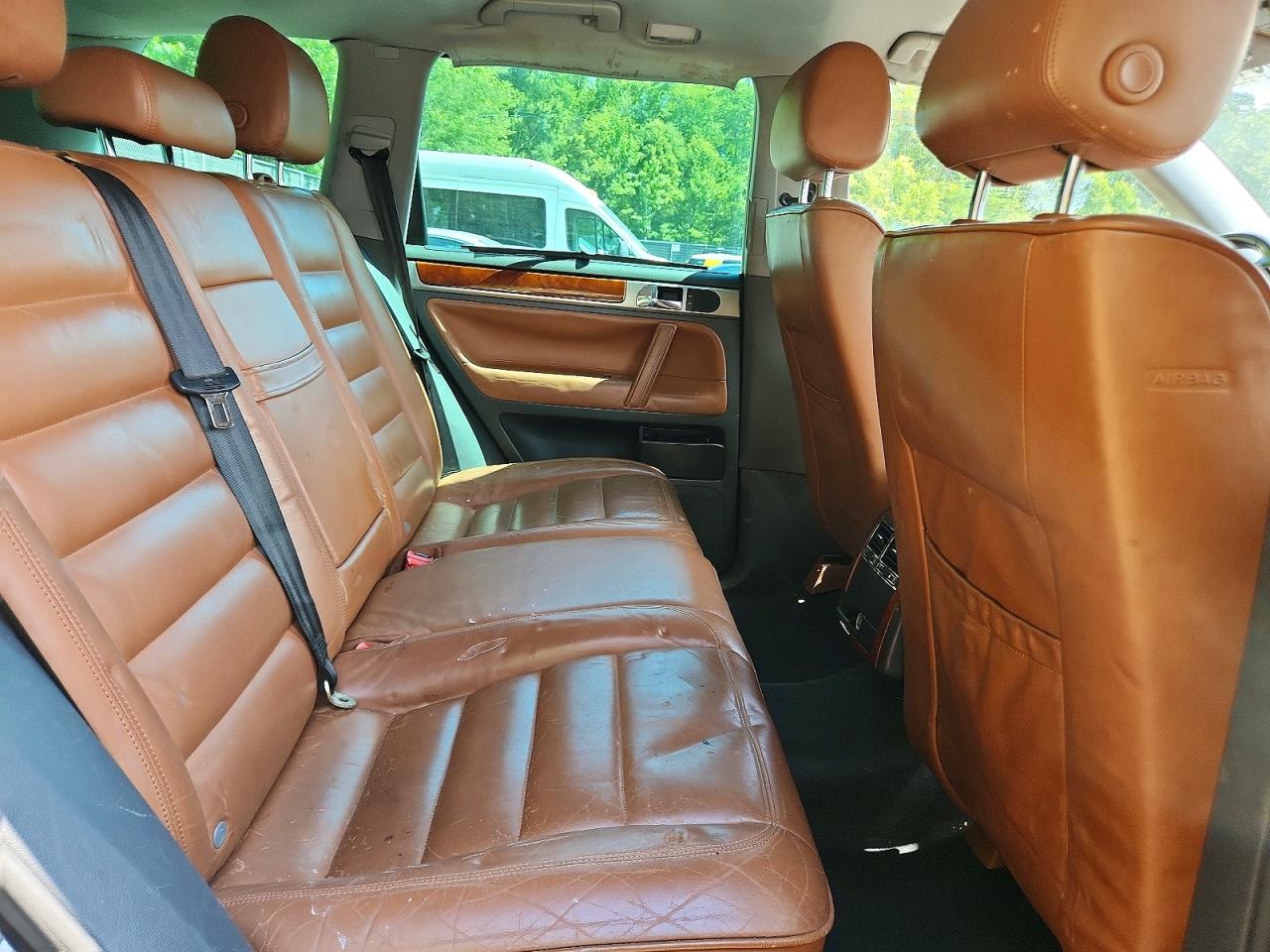 2006 Volkswagen Touareg 4.2 Black vin: WVGMM77L06D019708
