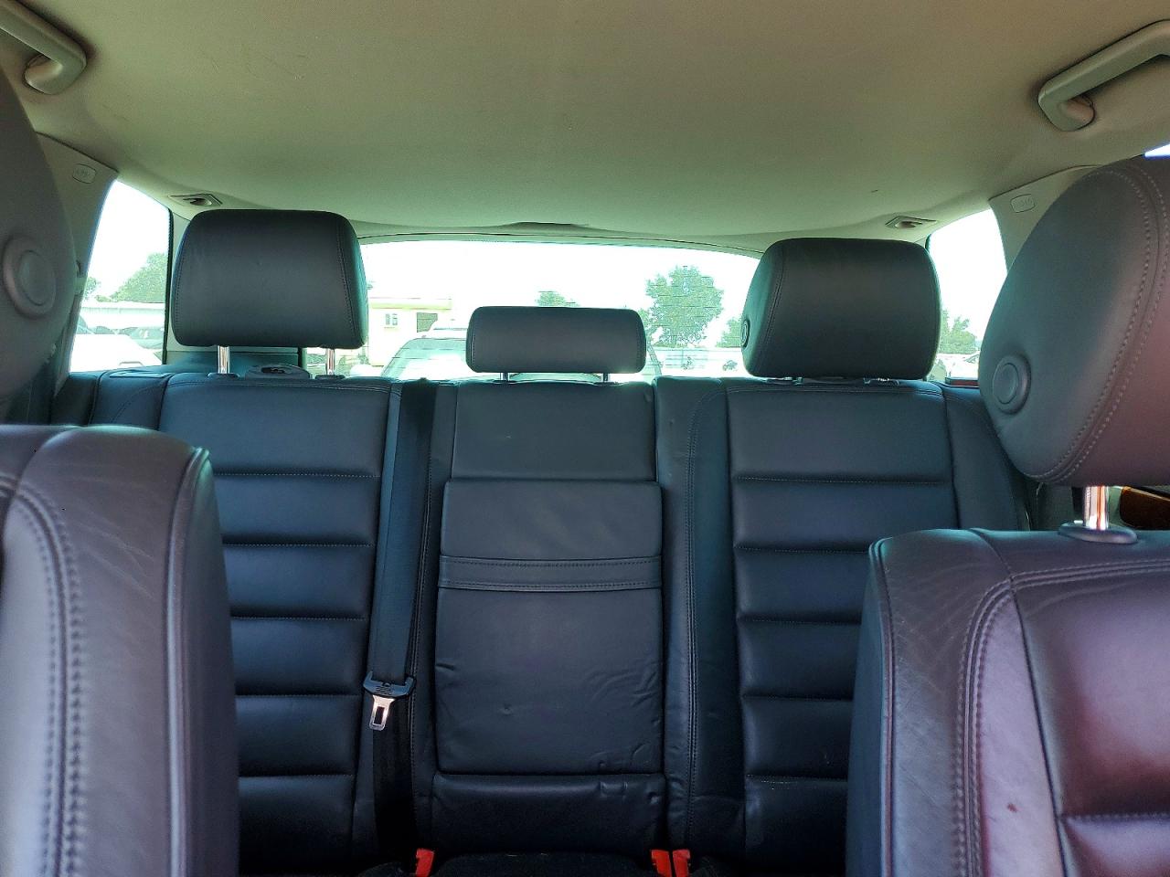 2005 Volkswagen Touareg V8 Gray vin: WVGMM77L55D009108