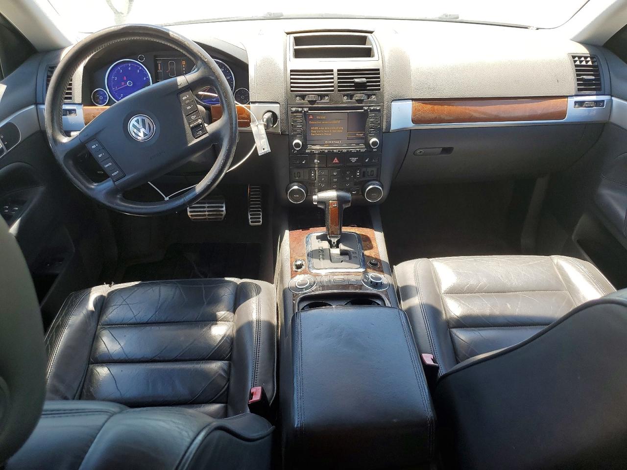 2005 Volkswagen Touareg V8 Gray vin: WVGMM77L55D009108