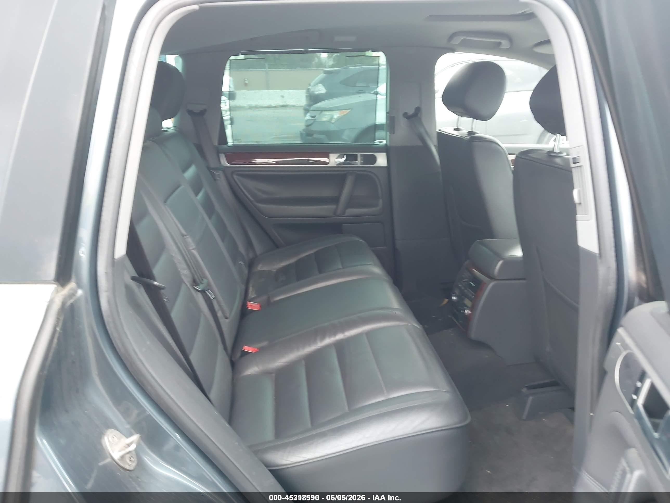 2006 Volkswagen Touareg V10 Tdi Gray vin: WVGPT77L06D057651