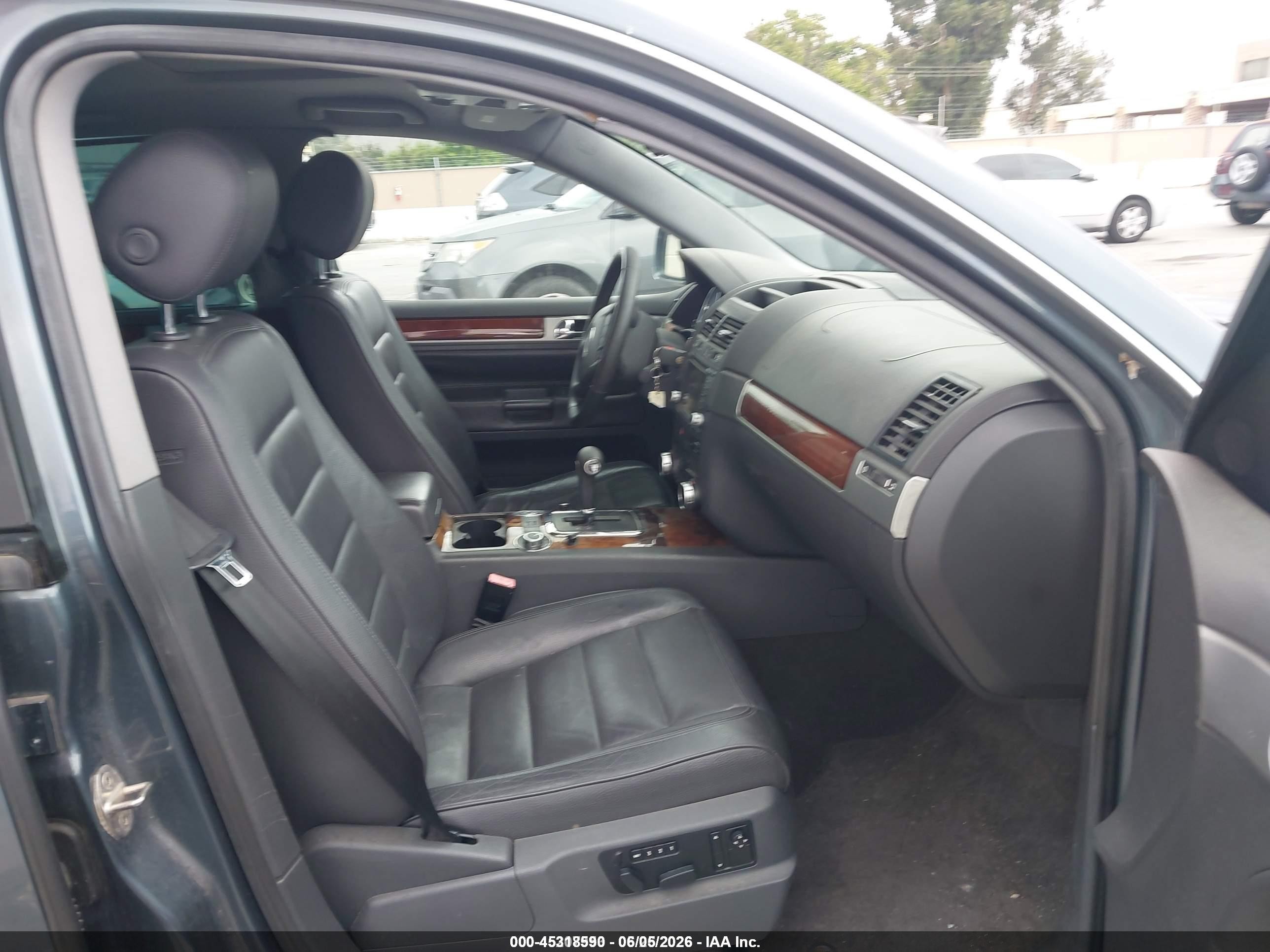 2006 Volkswagen Touareg V10 Tdi Gray vin: WVGPT77L06D057651