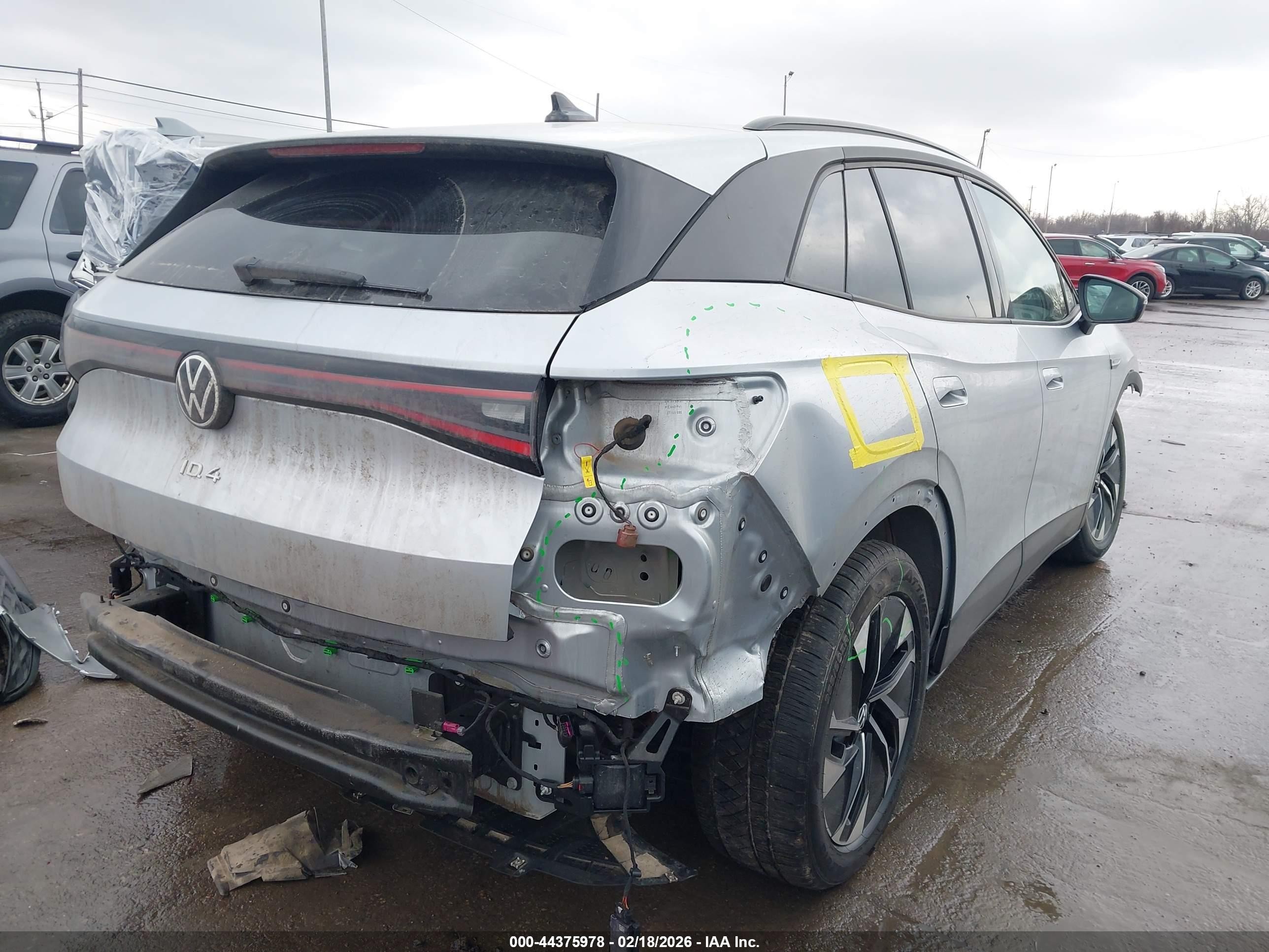 2021 Volkswagen Id.4 Pro Серебряный vin: WVGRMPE28MP023615