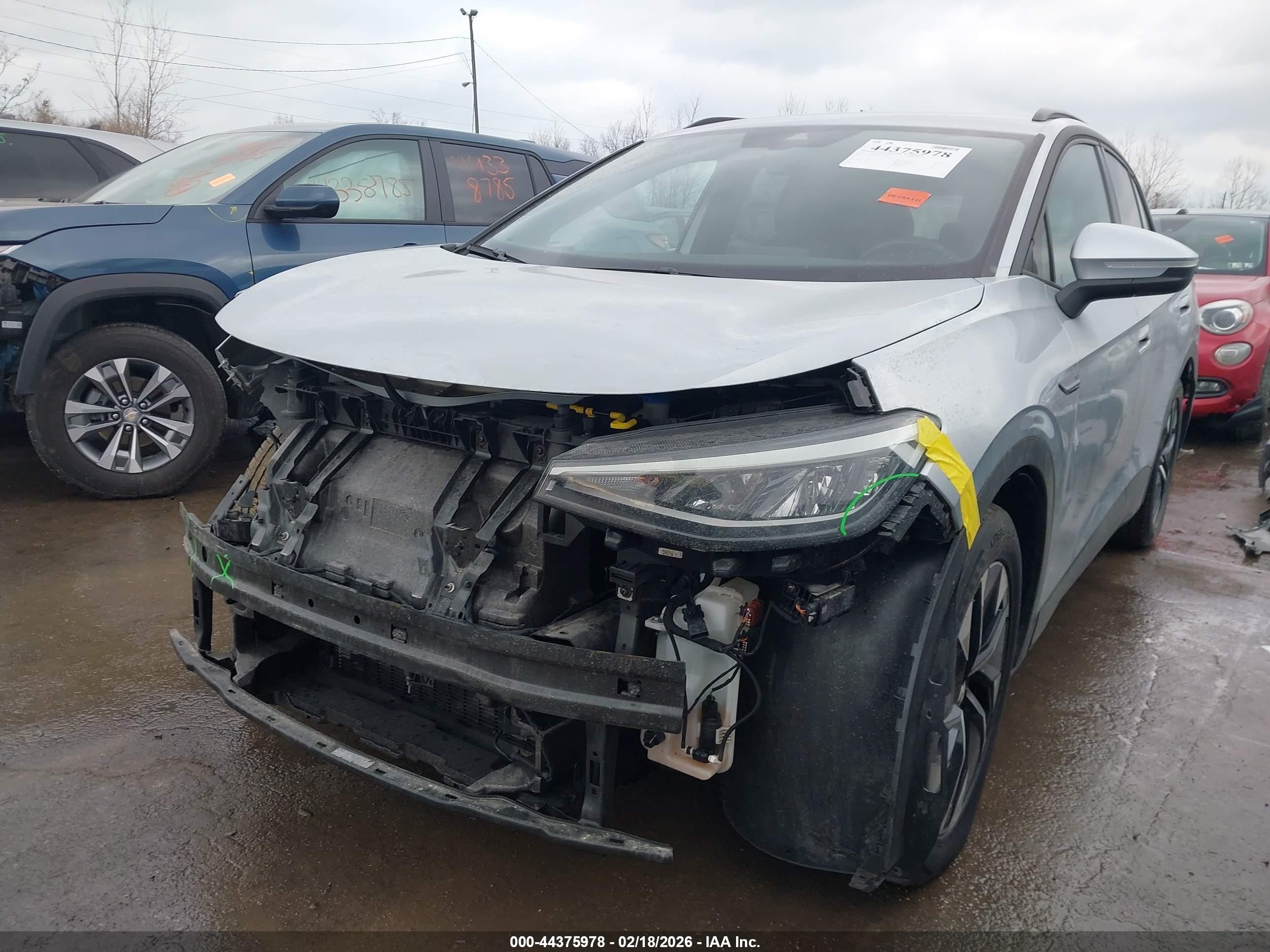 2021 Volkswagen Id.4 Pro Серебряный vin: WVGRMPE28MP023615