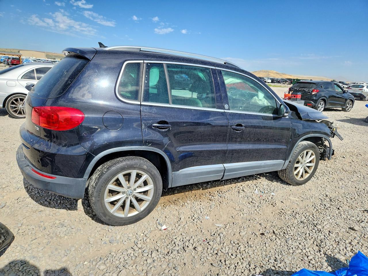 2017 Volkswagen Tiguan Wolfsburg Black vin: WVGRV7AX1HW507099
