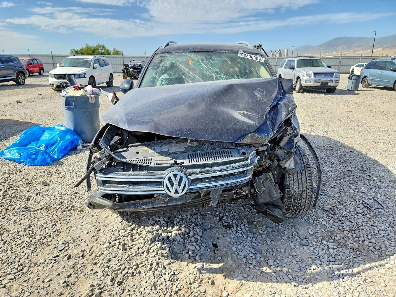 2017 Volkswagen Tiguan Wolfsburg Black vin: WVGRV7AX1HW507099