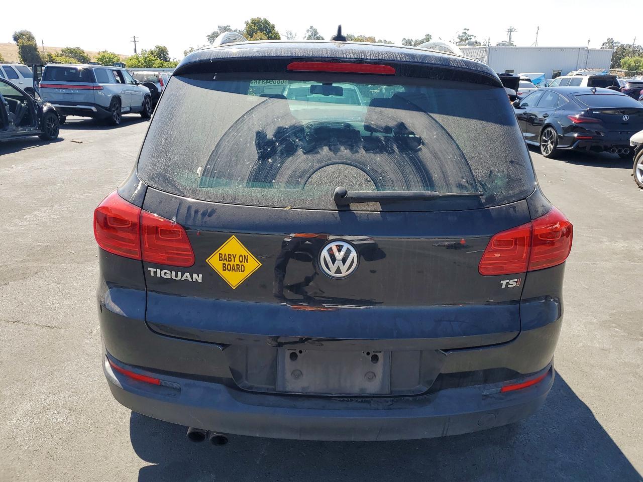 2017 Volkswagen Tiguan Wolfsburg Black vin: WVGRV7AX3HK005539