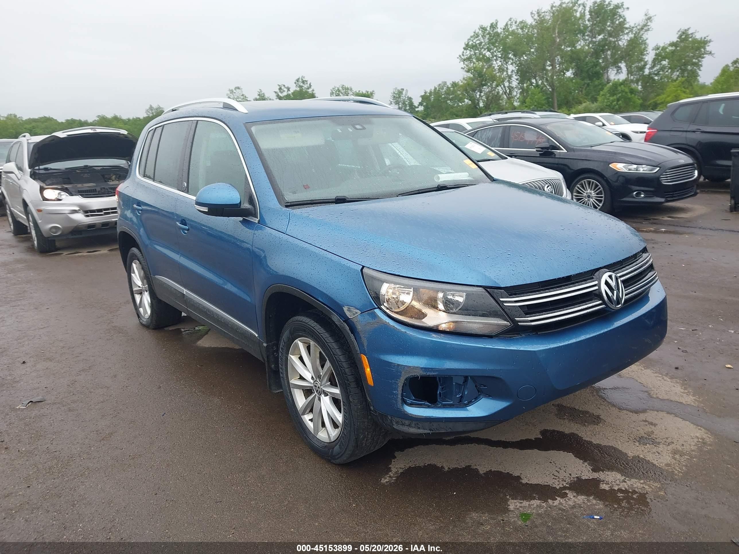 2017 Volkswagen Tiguan 2.0t Wolfsburg Edition Blue vin: WVGSV7AX2HW507498