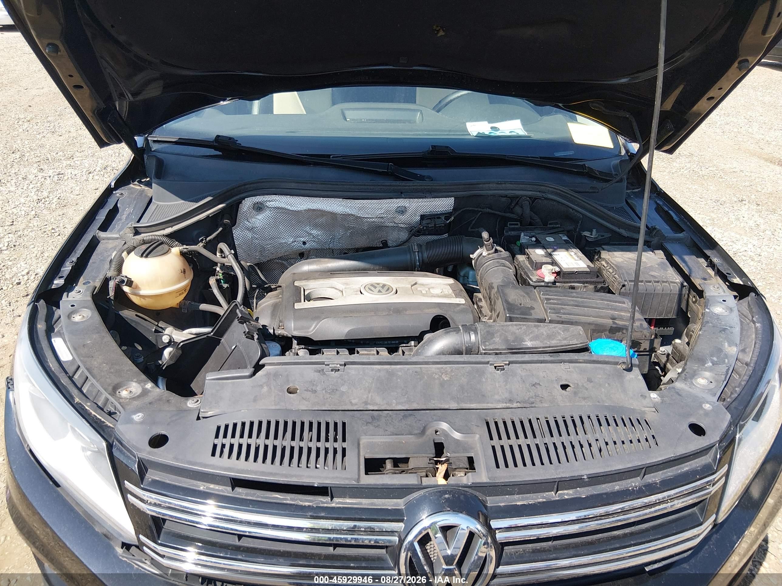 2017 Volkswagen Tiguan 2.0t Wolfsburg Edition Черный vin: WVGSV7AX7HK015296