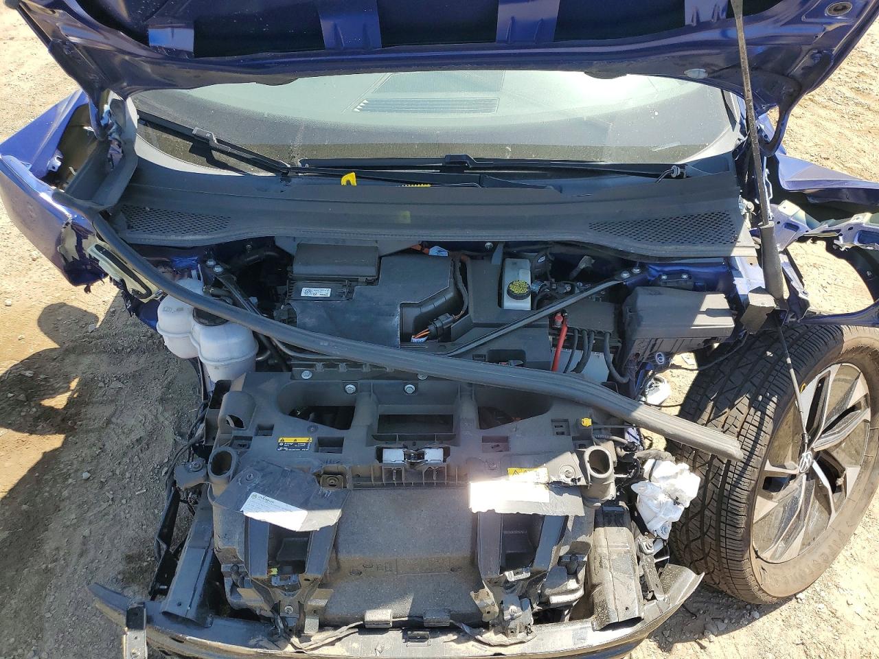 2021 Volkswagen Id.4 Pro S Blue vin: WVGTMPE23MP038593