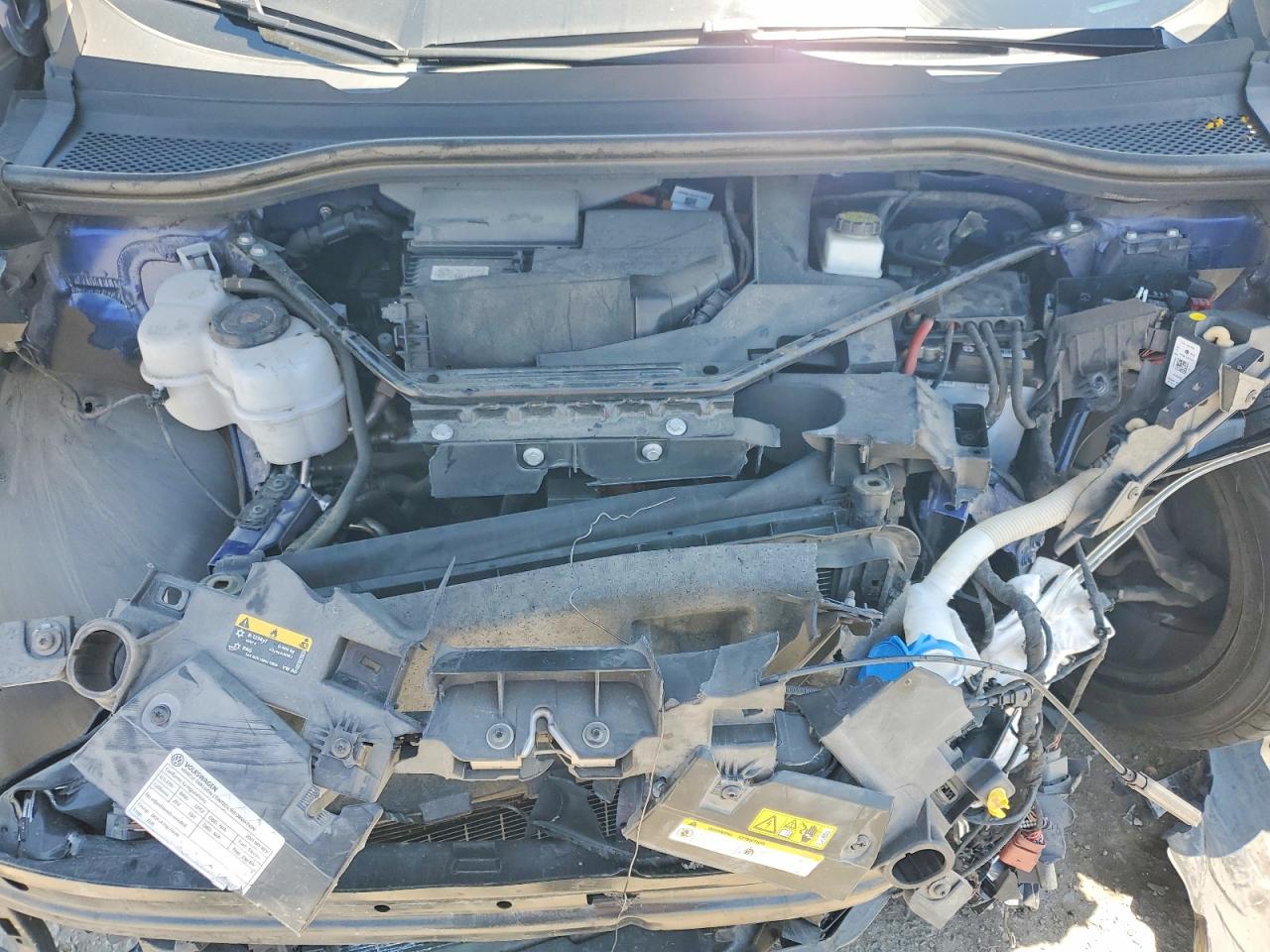 2021 Volkswagen Id.4 Pro S Blue vin: WVGTMPE25MP026753