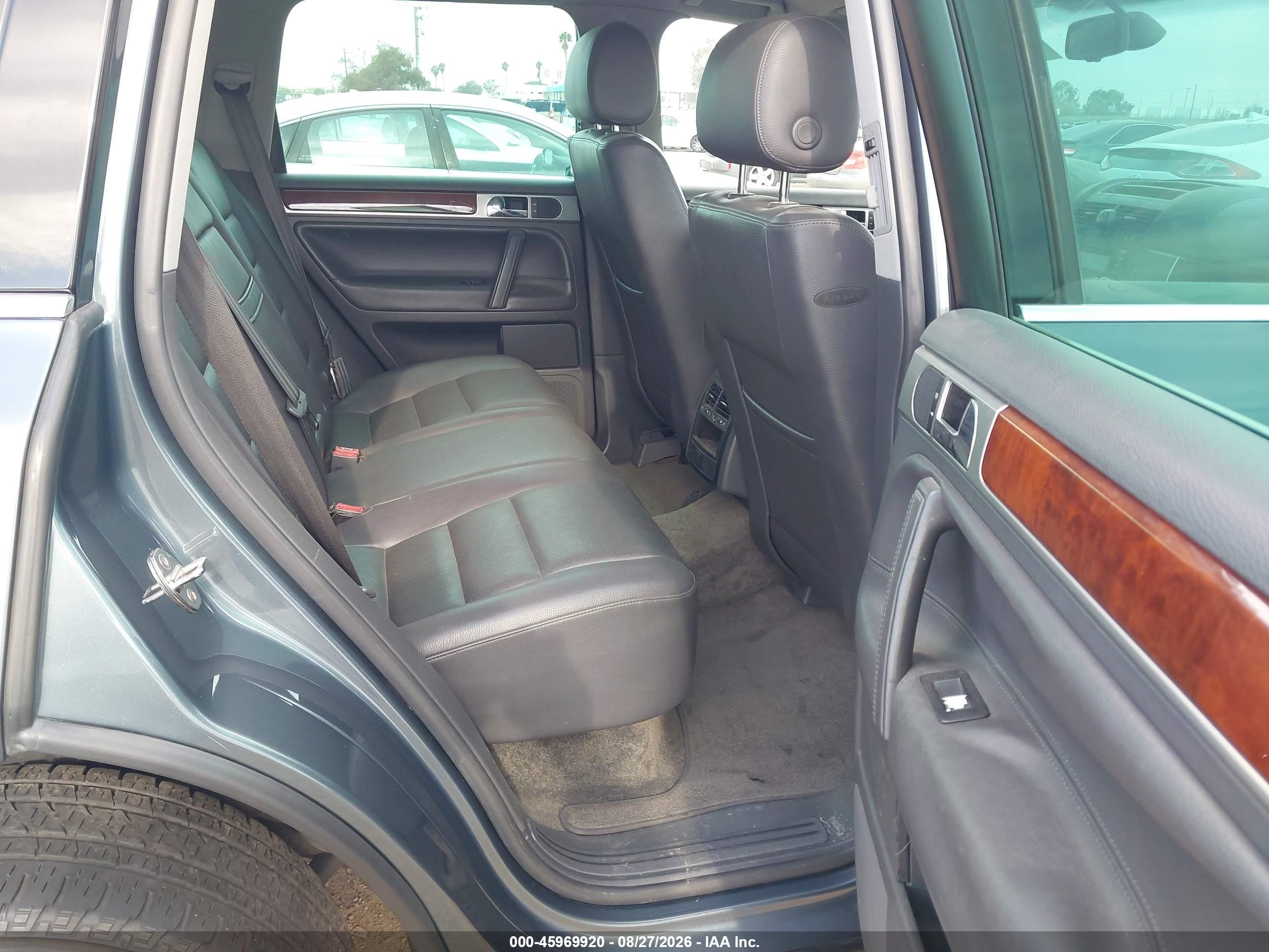 2004 Volkswagen Touareg V6 Серый vin: WVGZC67L14D002321