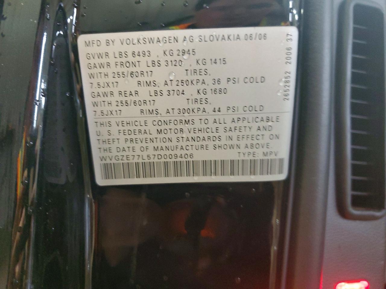 2007 Volkswagen Touareg V6 Black vin: WVGZE77L57D009406